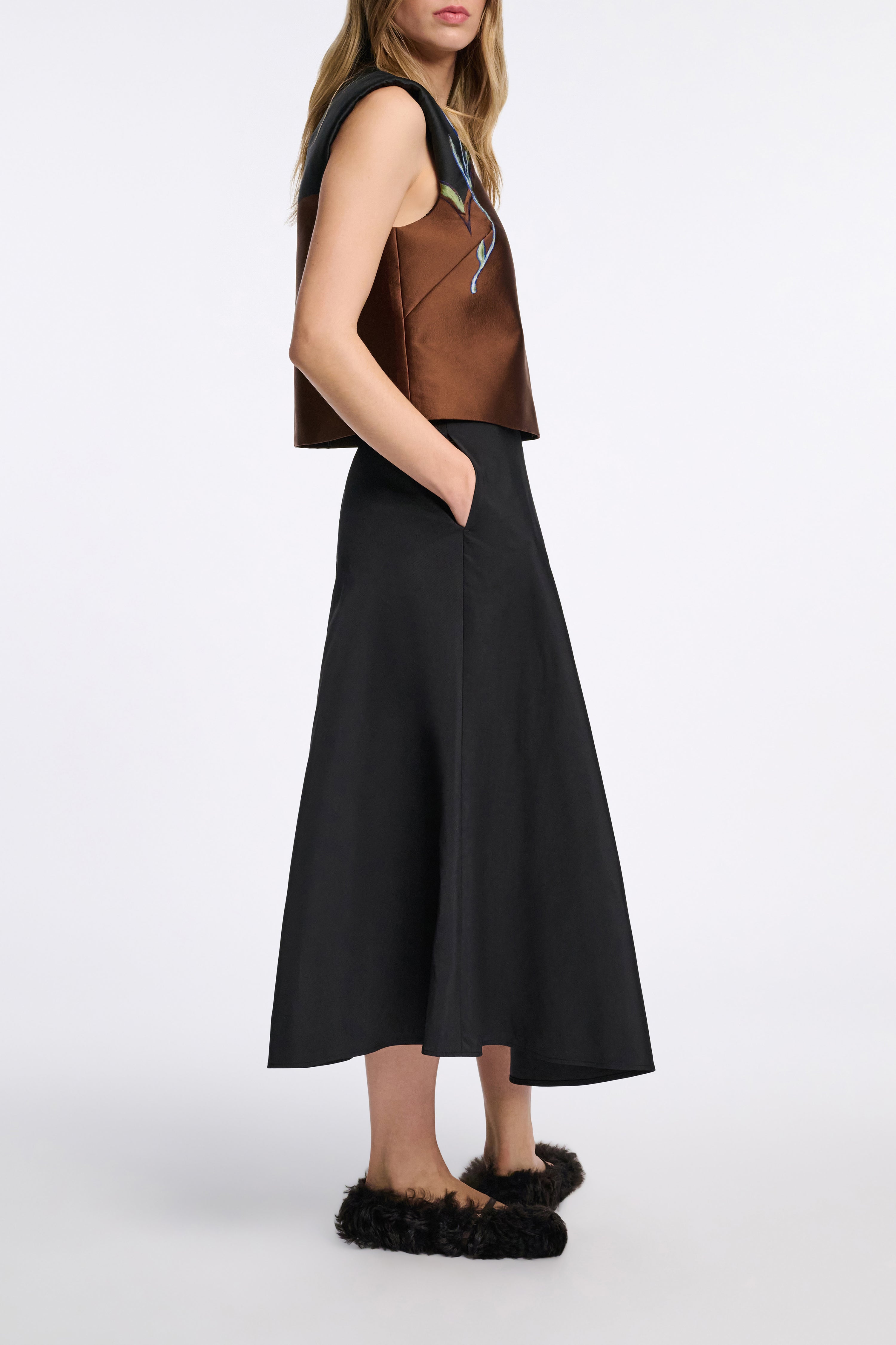 SPORTY ELEGANCE skirt