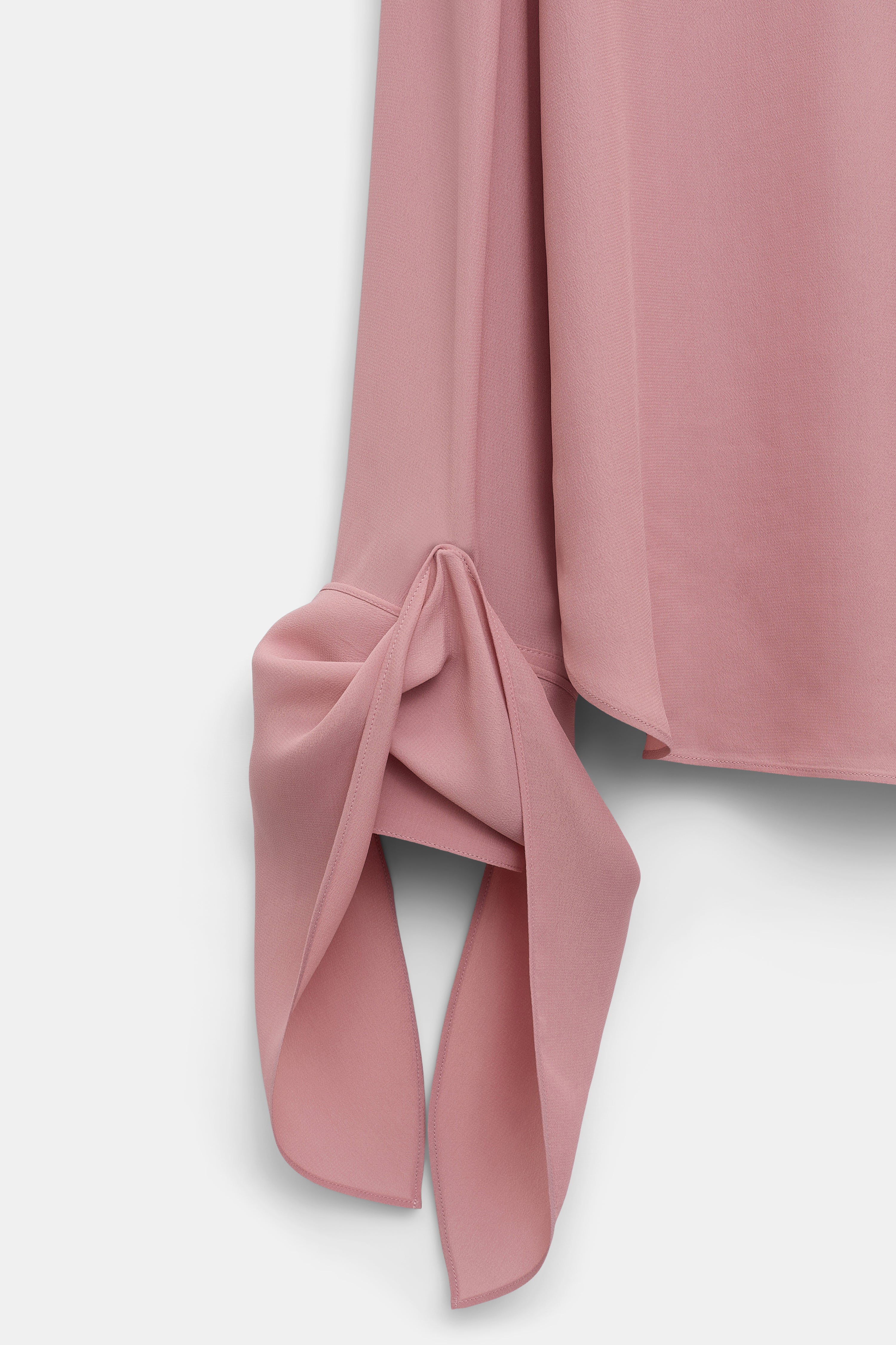 SOFT VIBES blouse