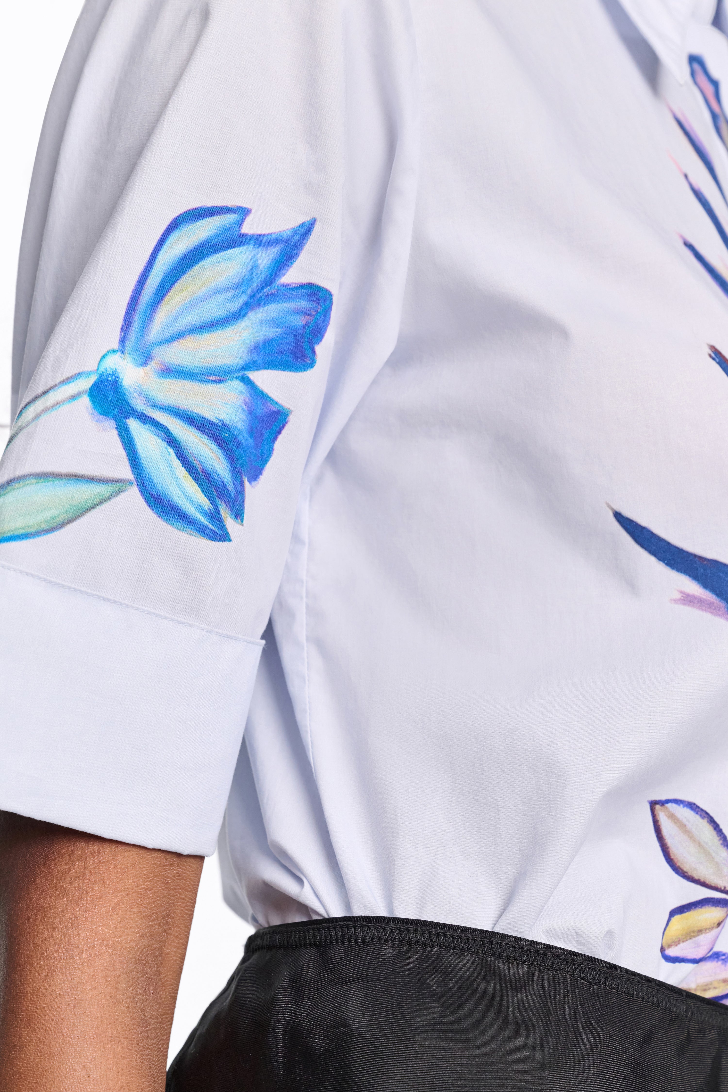 FLORAL EMBRACE blouse