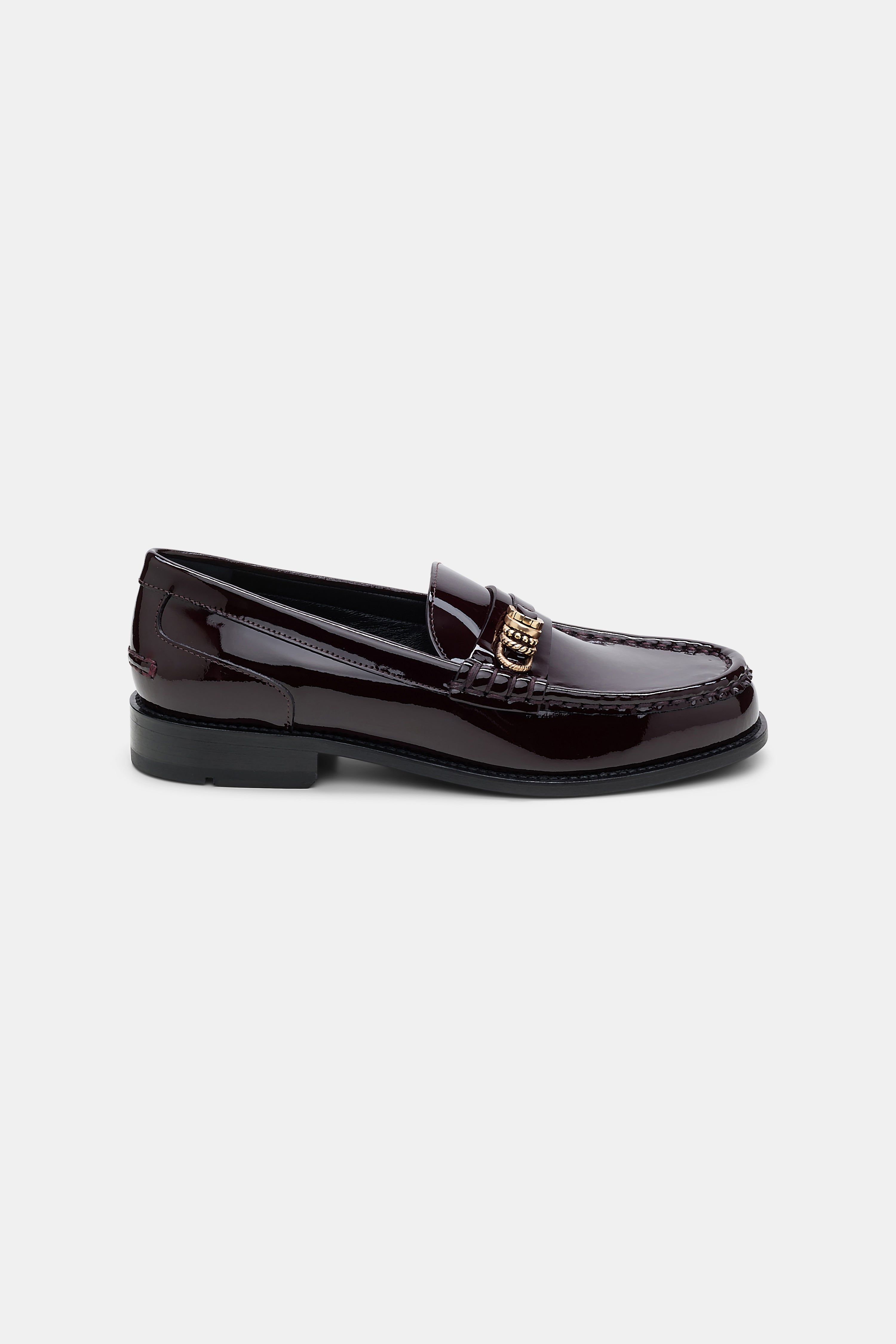 GLOSSY SHINE loafer