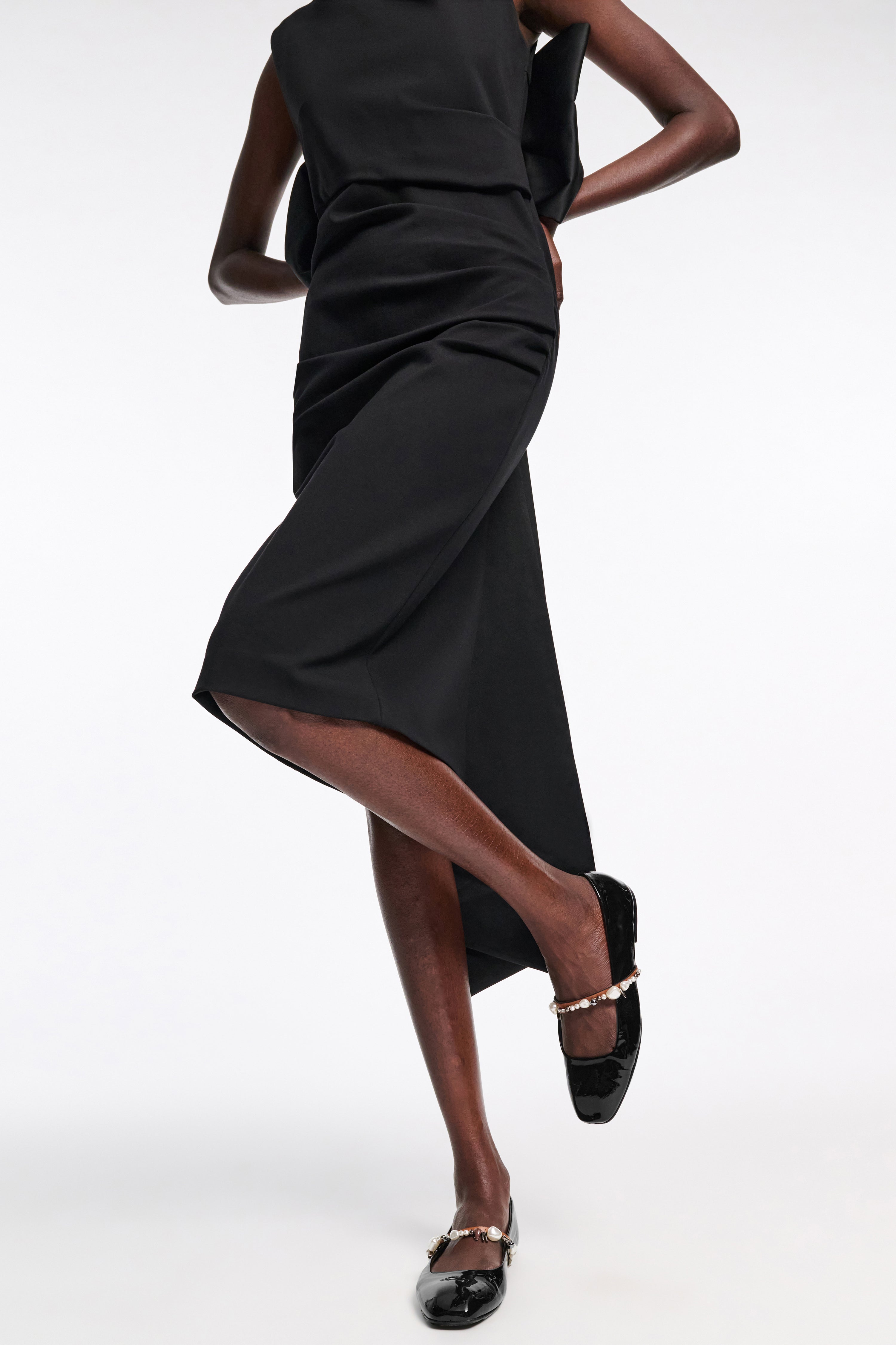 GLOSSY SHINE Embellished Mary-Jane