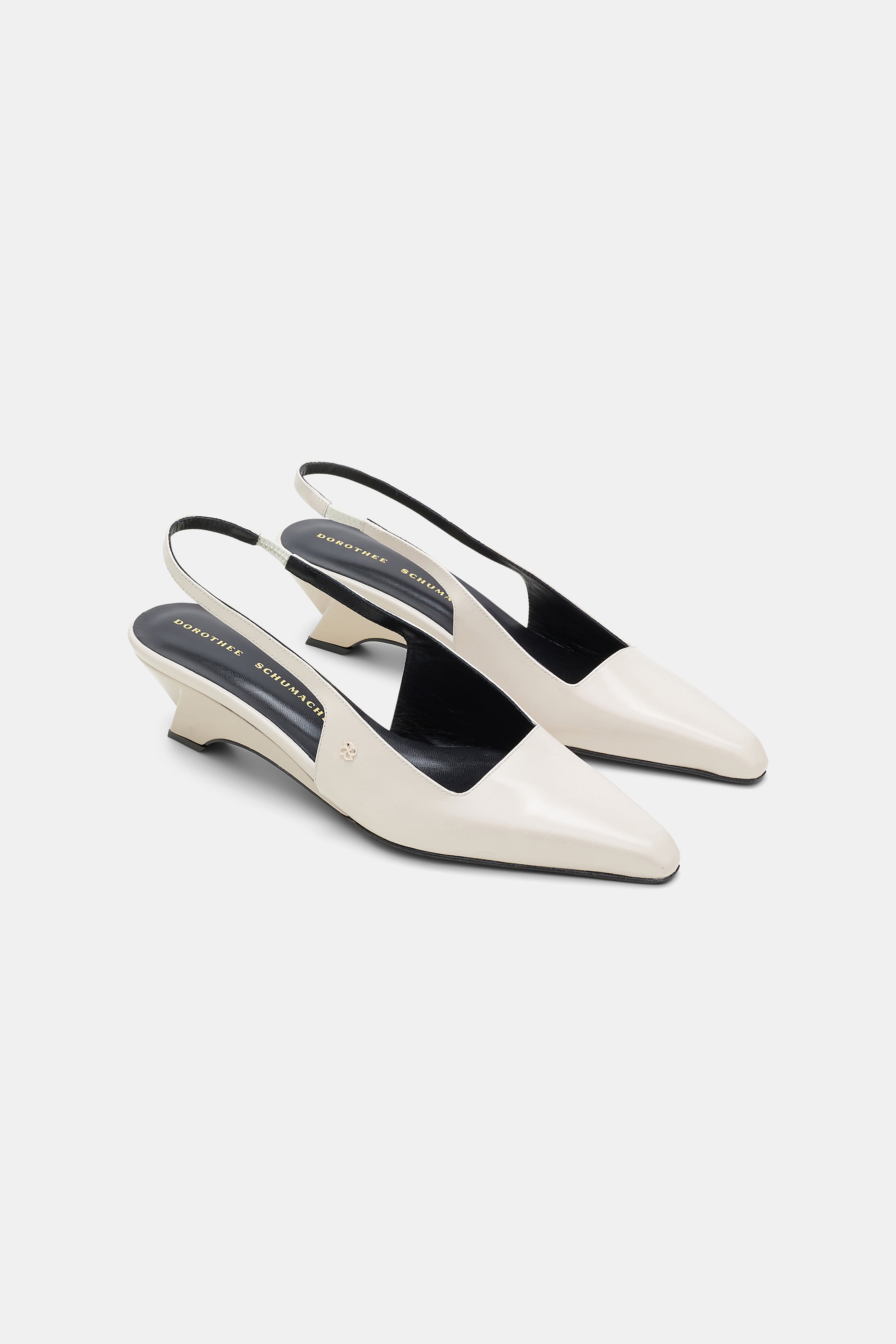 SUBTLE SHINE Wedge Slingback