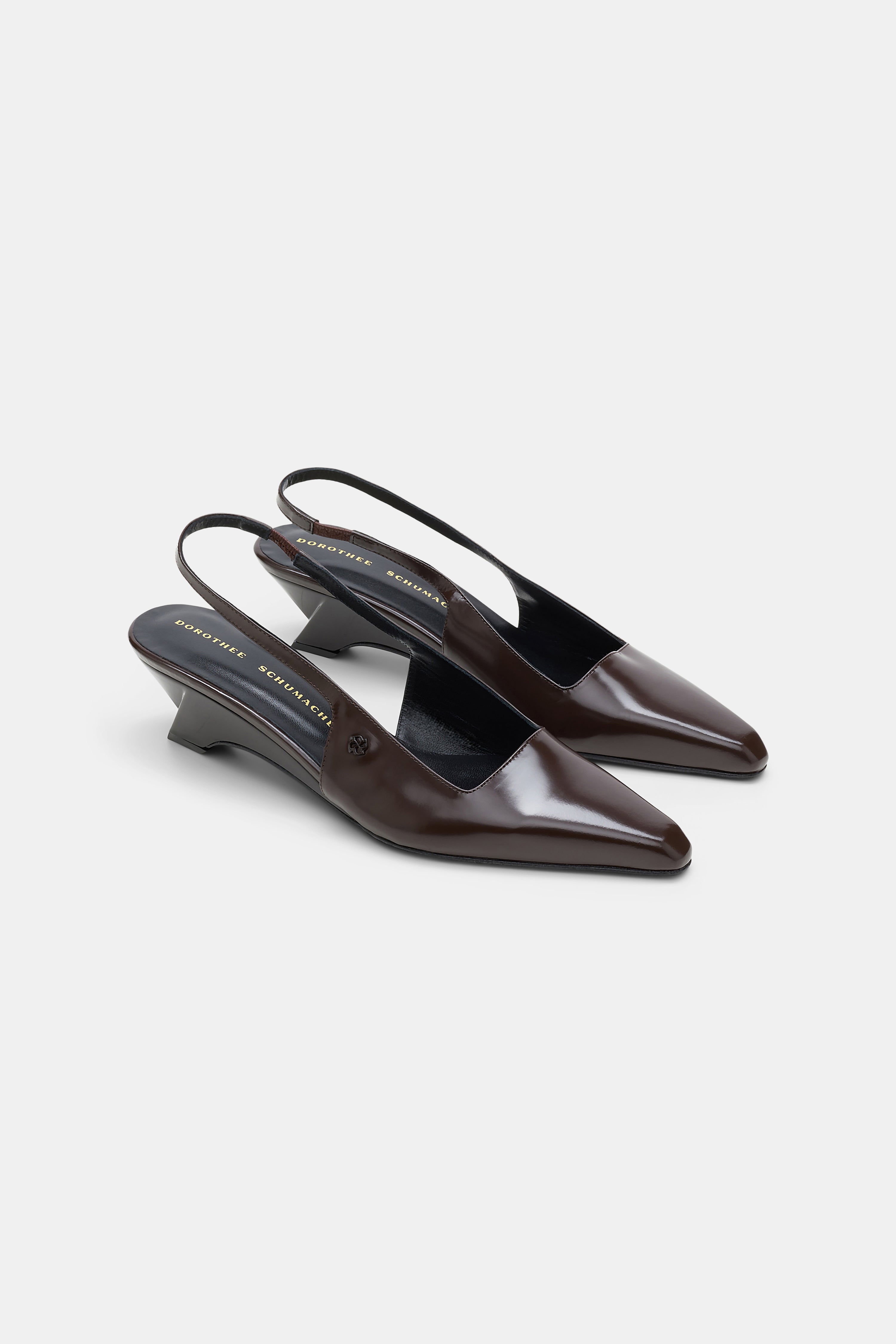 SUBTLE SHINE Wedge Slingback