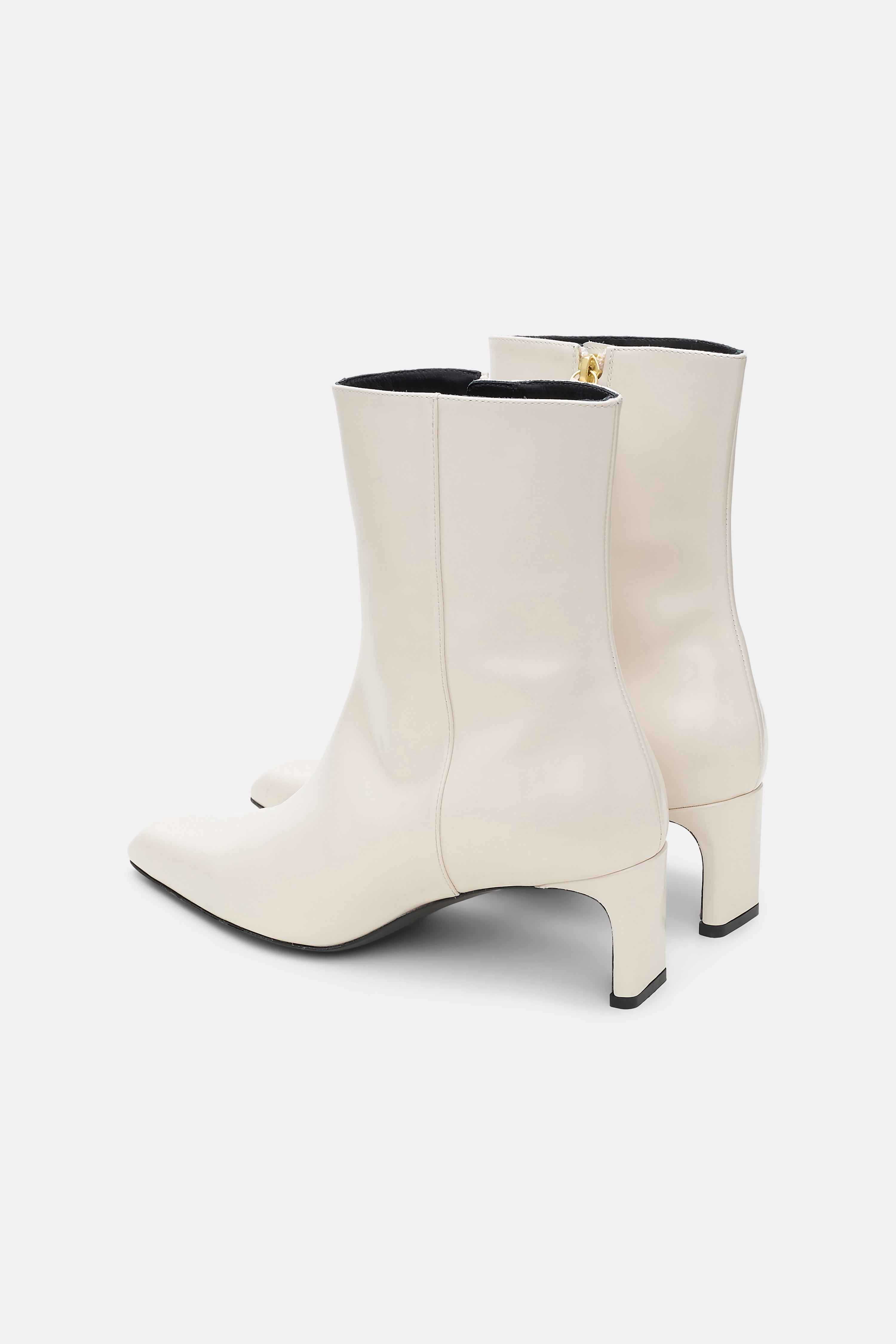 SUBTLE SHINE Ankle Boot
