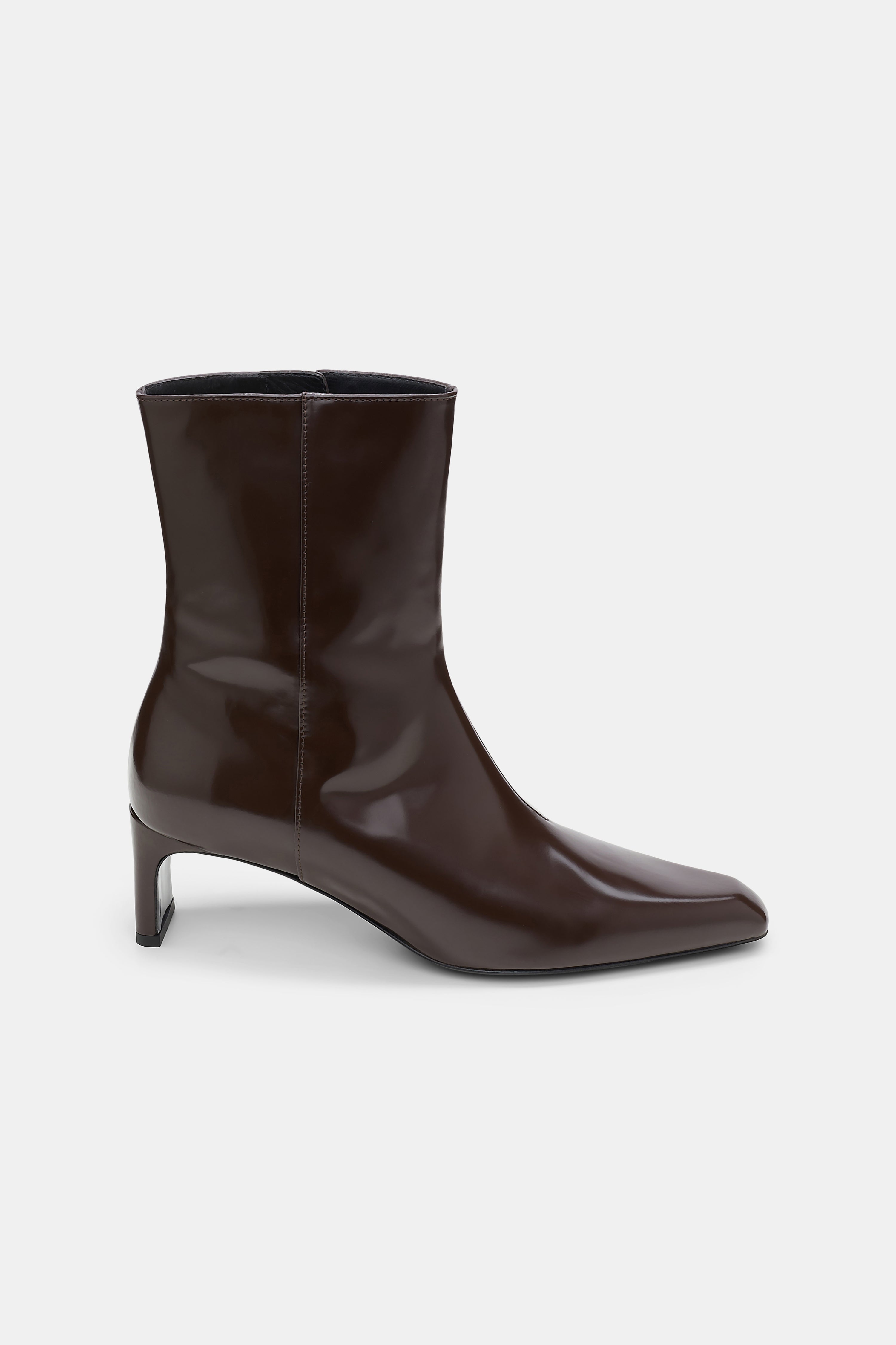 SUBTLE SHINE Ankle Boot