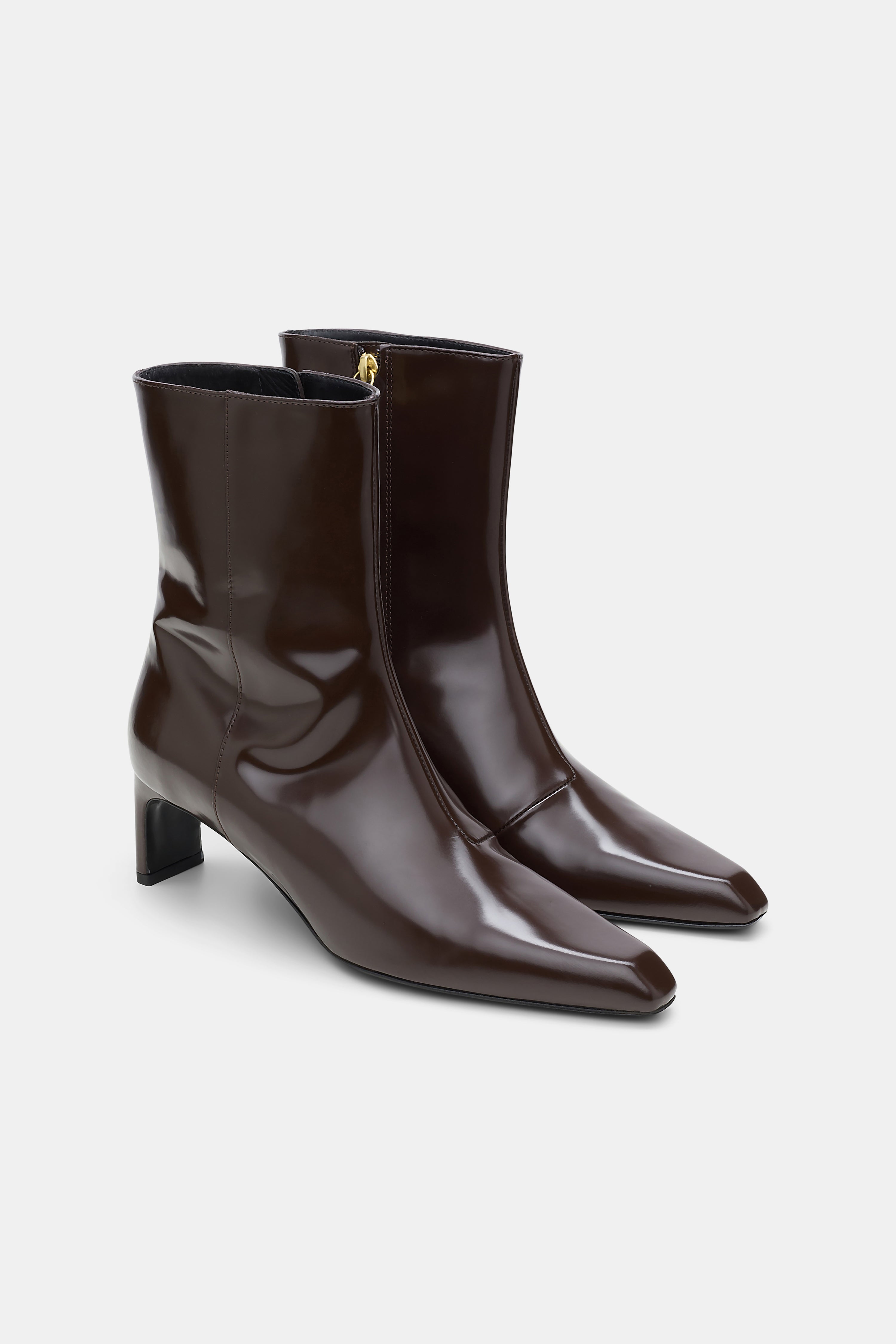 SUBTLE SHINE Ankle Boot