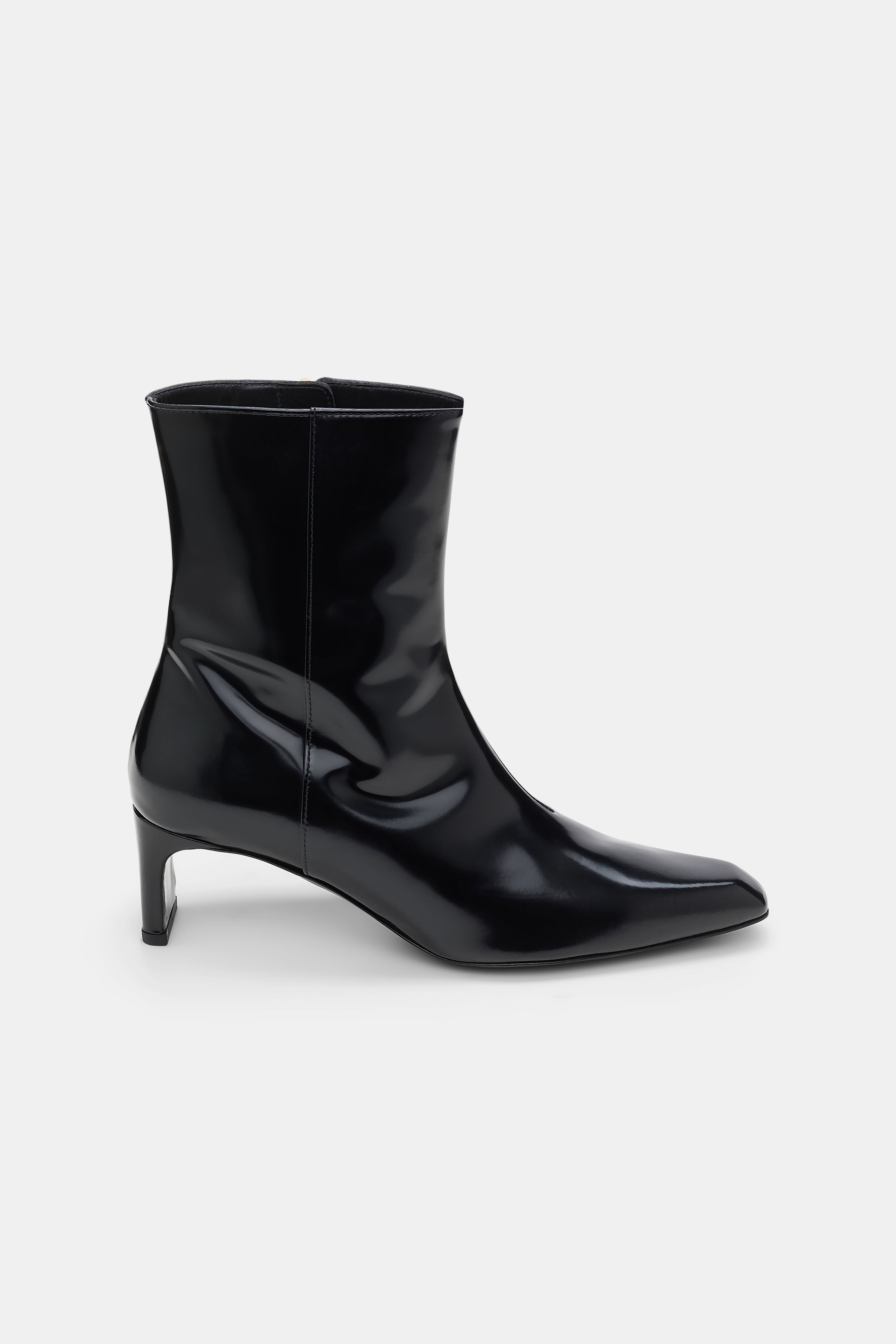 SUBTLE SHINE Ankle Boot