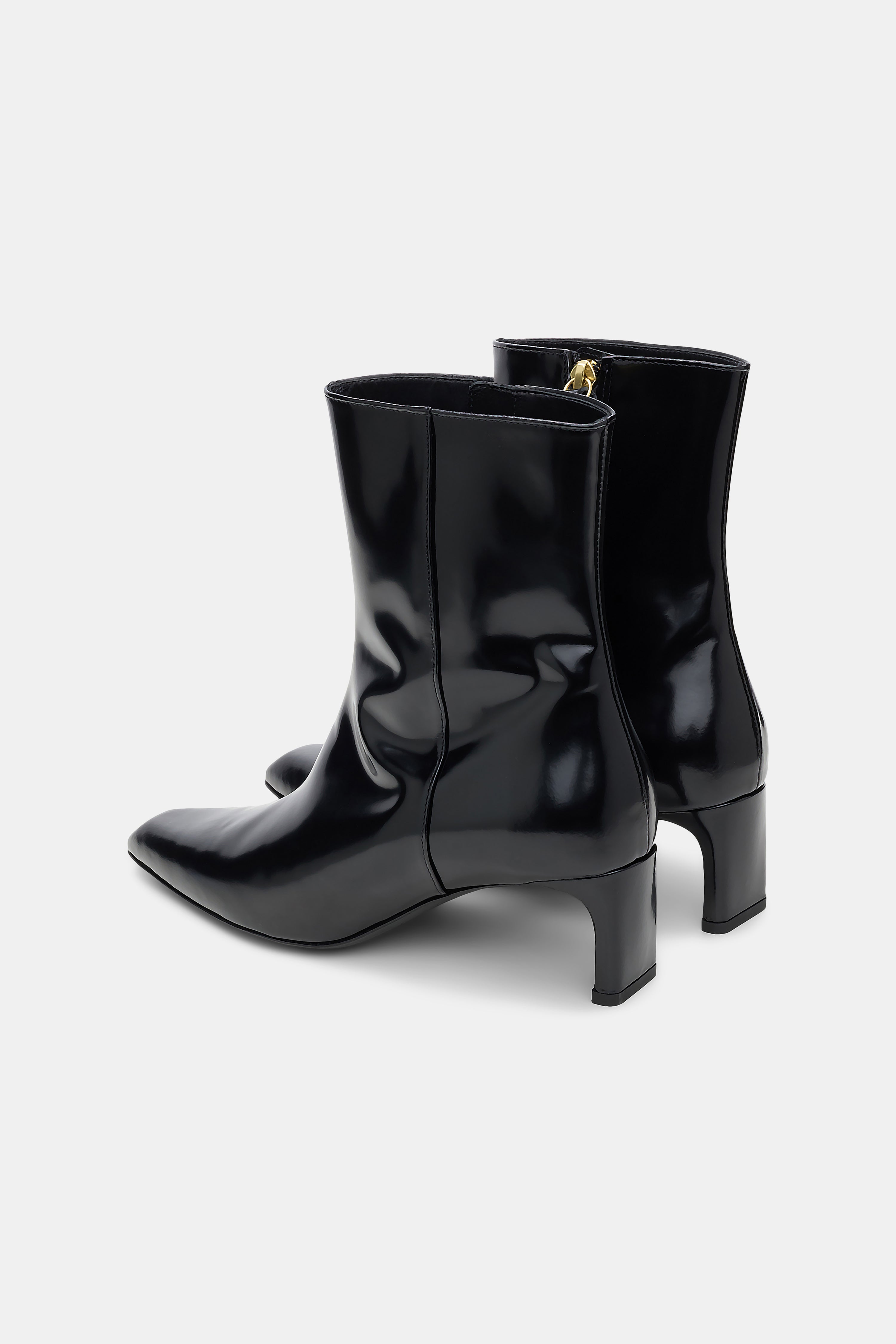 SUBTLE SHINE Ankle Boot