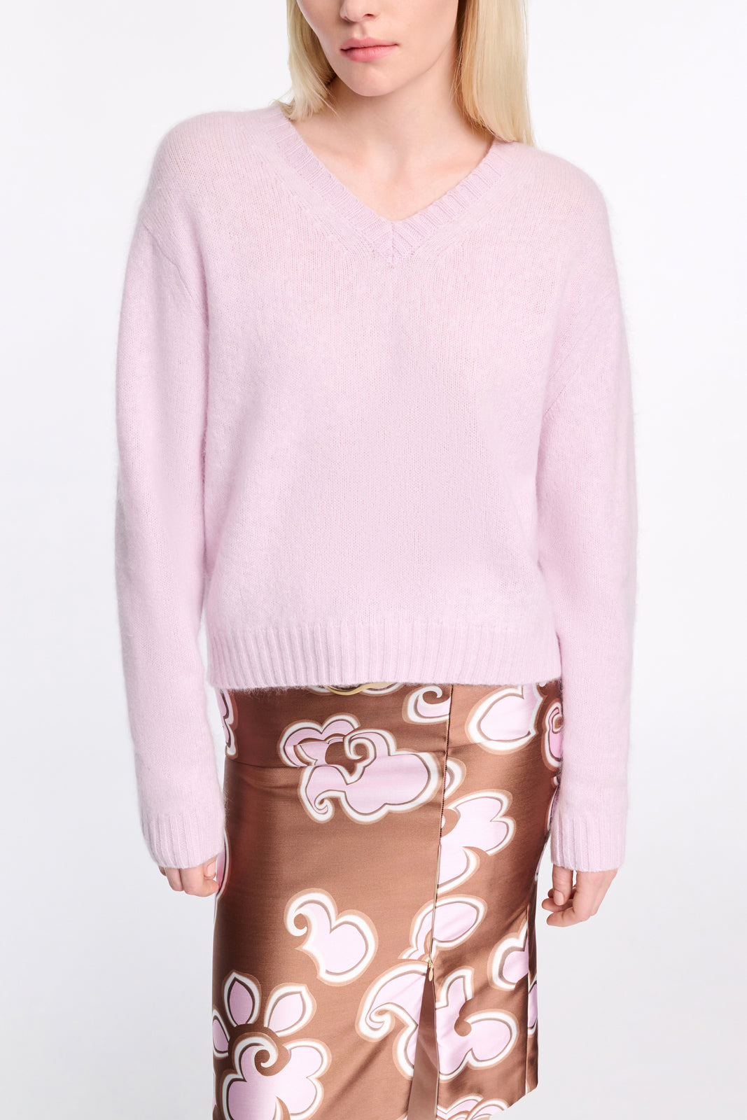 FLUFFY STATEMENTS pullover