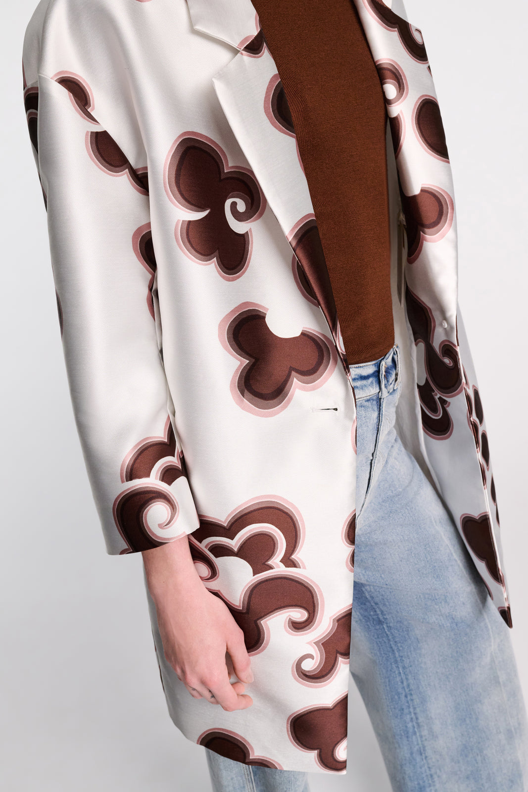 FLORAL STATEMENT coat