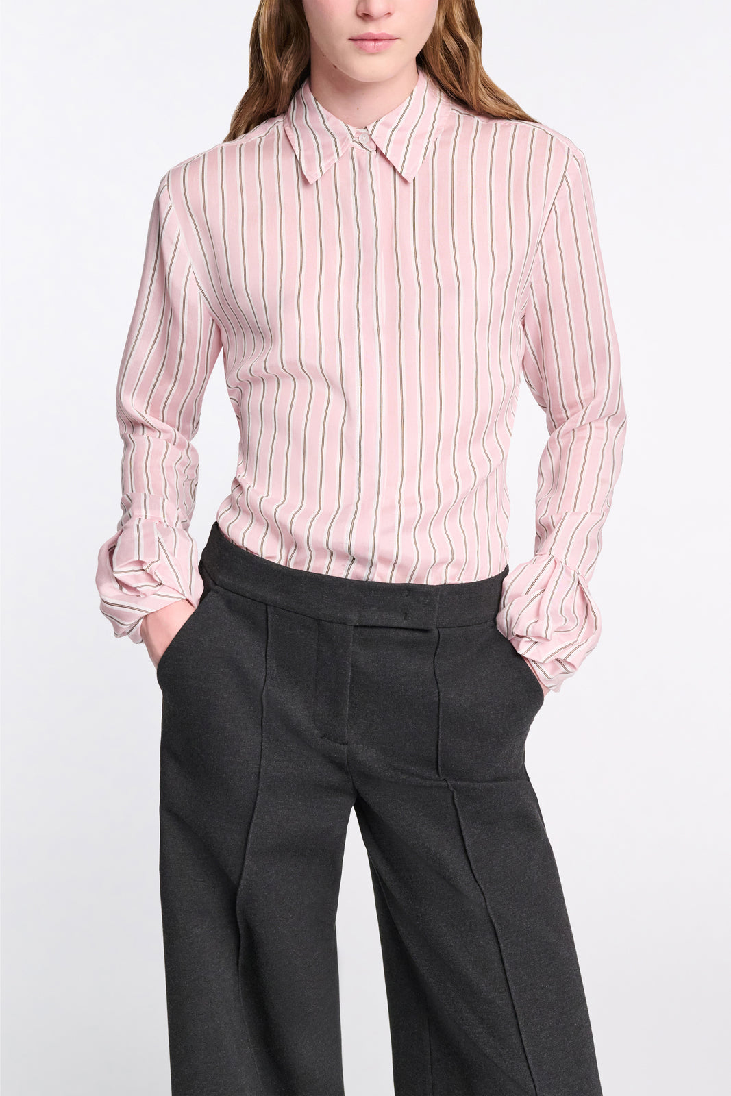 STRIPED EASE blouse