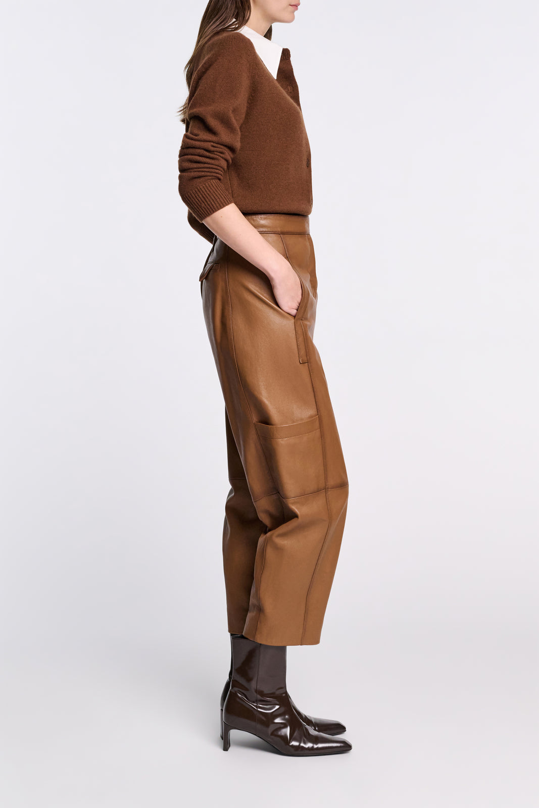 SLEEK STATEMENT II pants