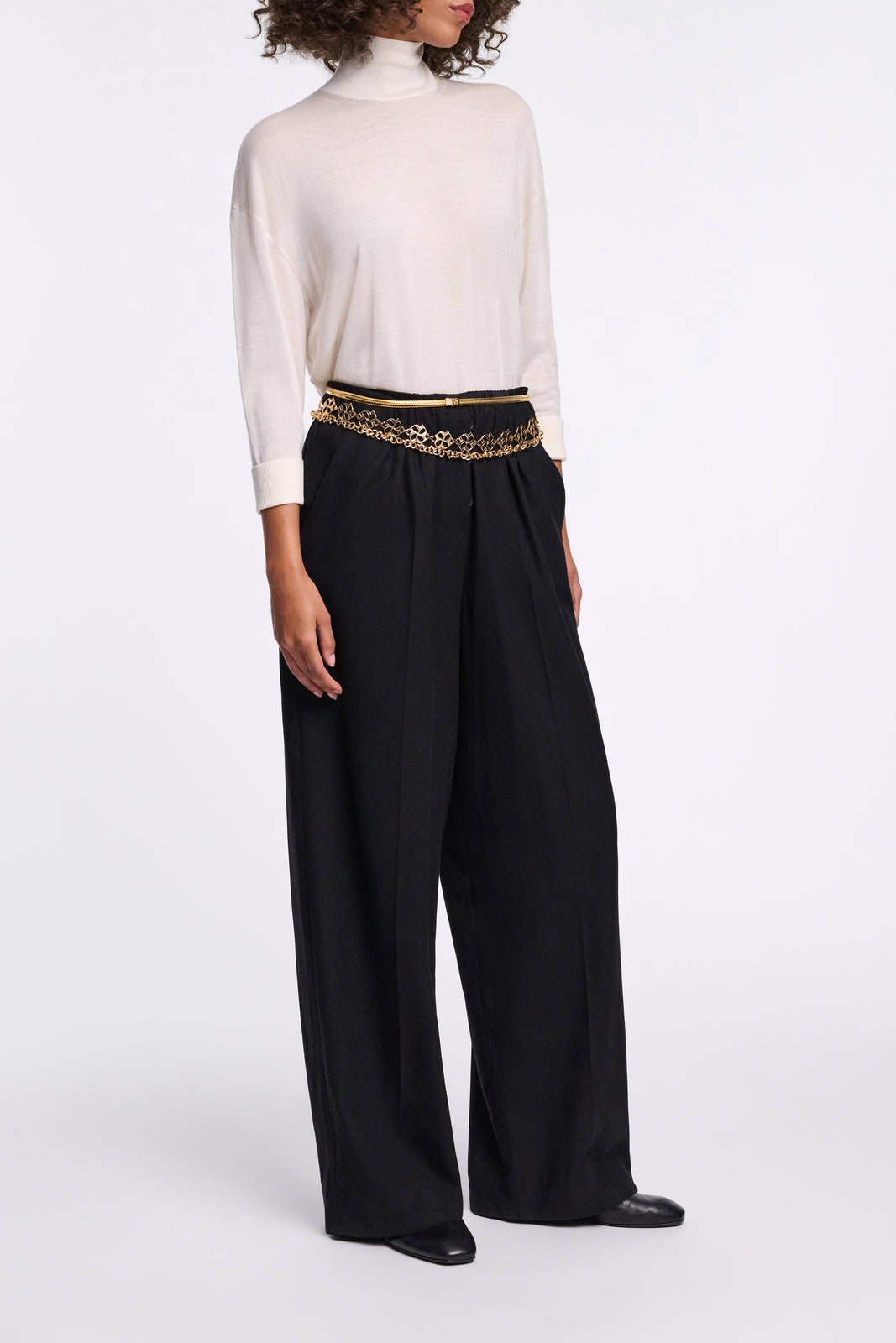 LIGHT SOFTNESS pants