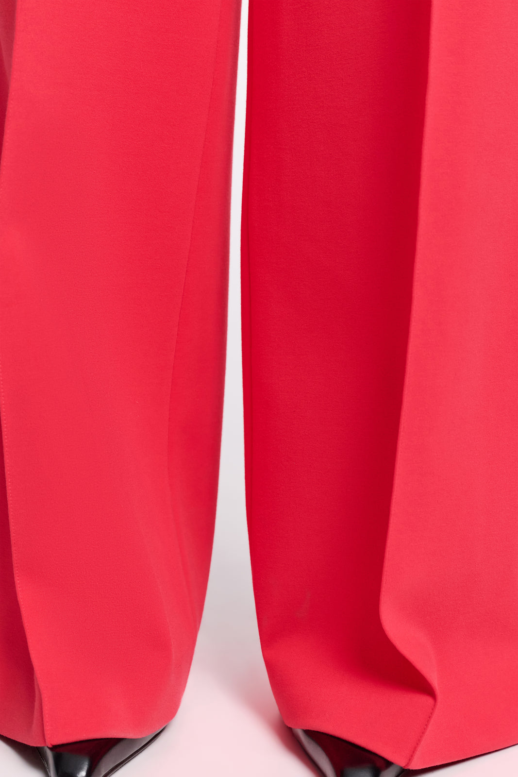 EMOTIONAL ESSENCE pants