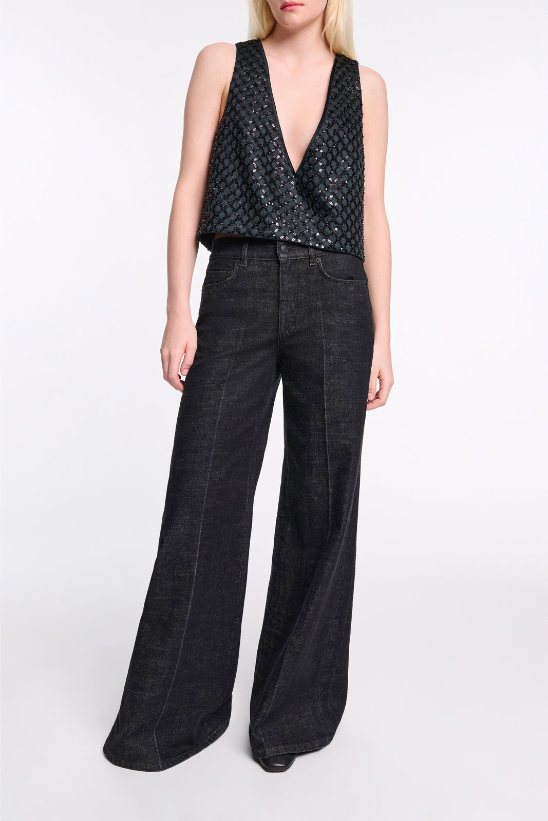 SPARKLING STATEMENT top