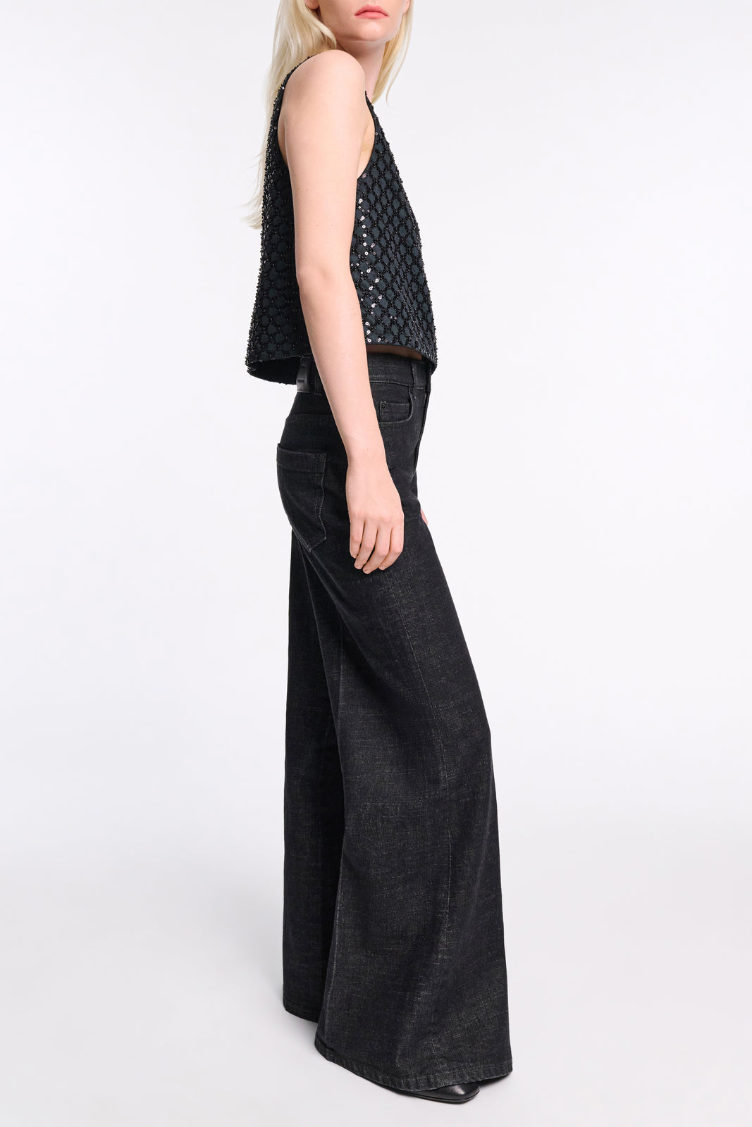 SPARKLING STATEMENT top