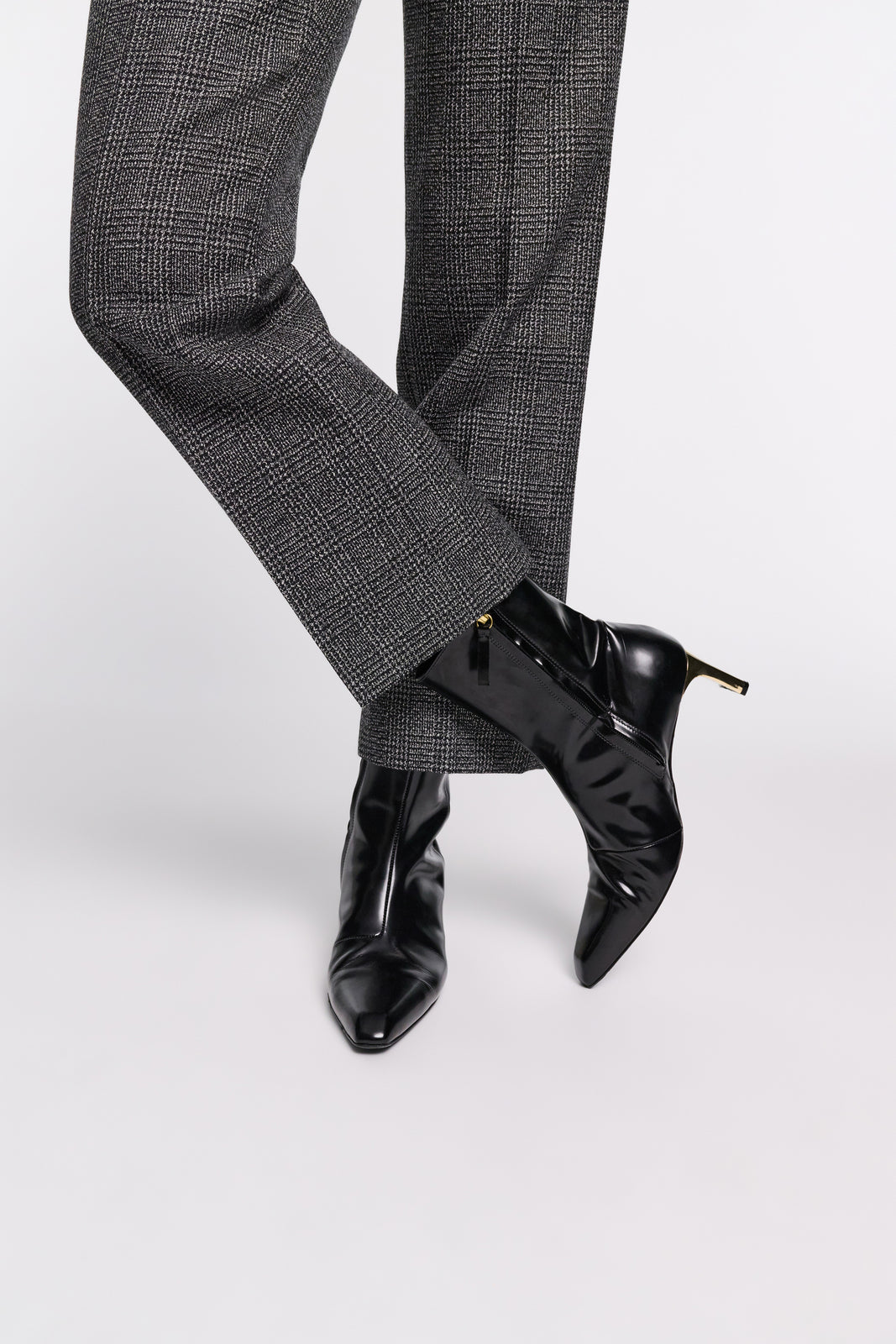 SUBTLE SHINE ankle boot