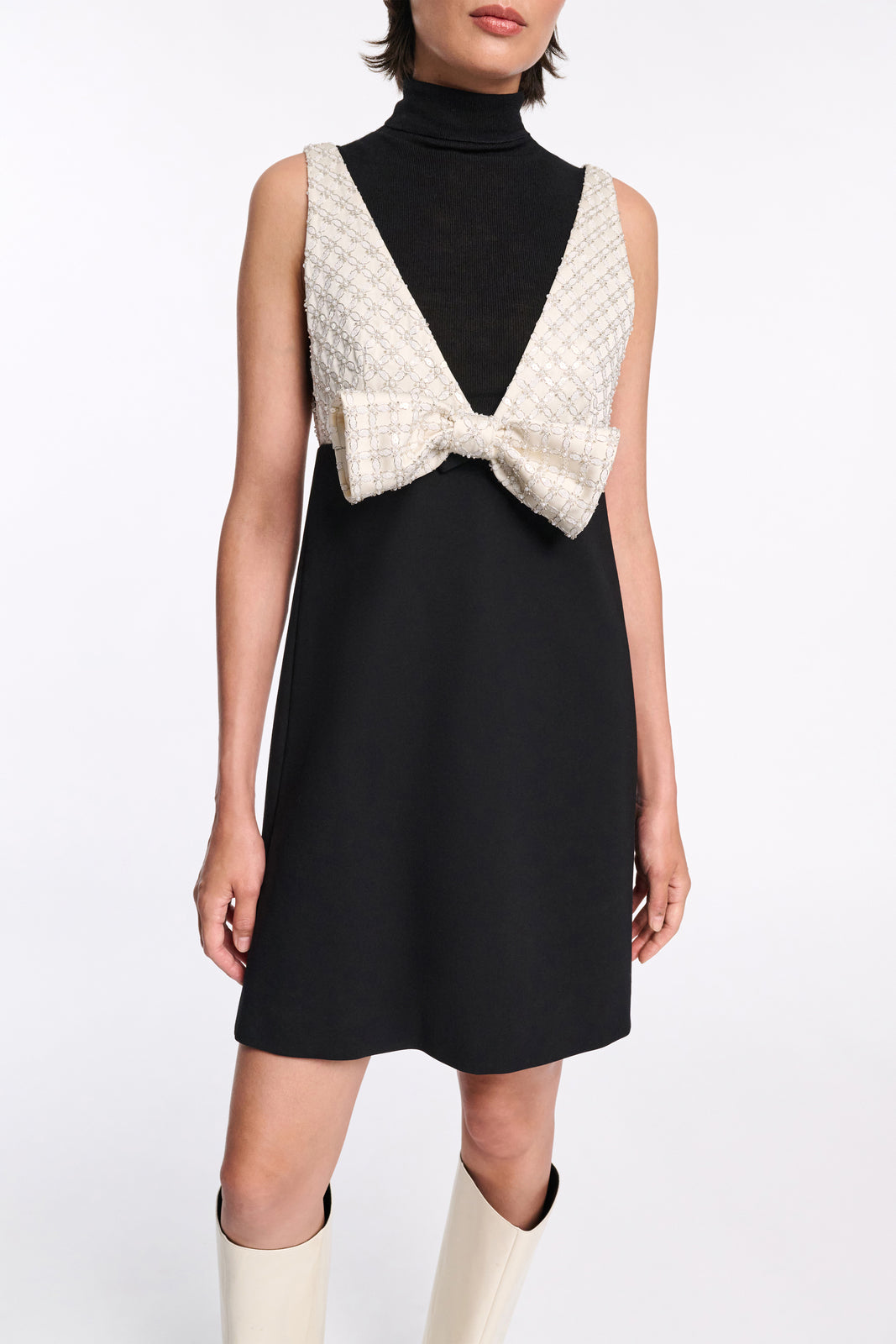 SPARKLING STATEMENT bow