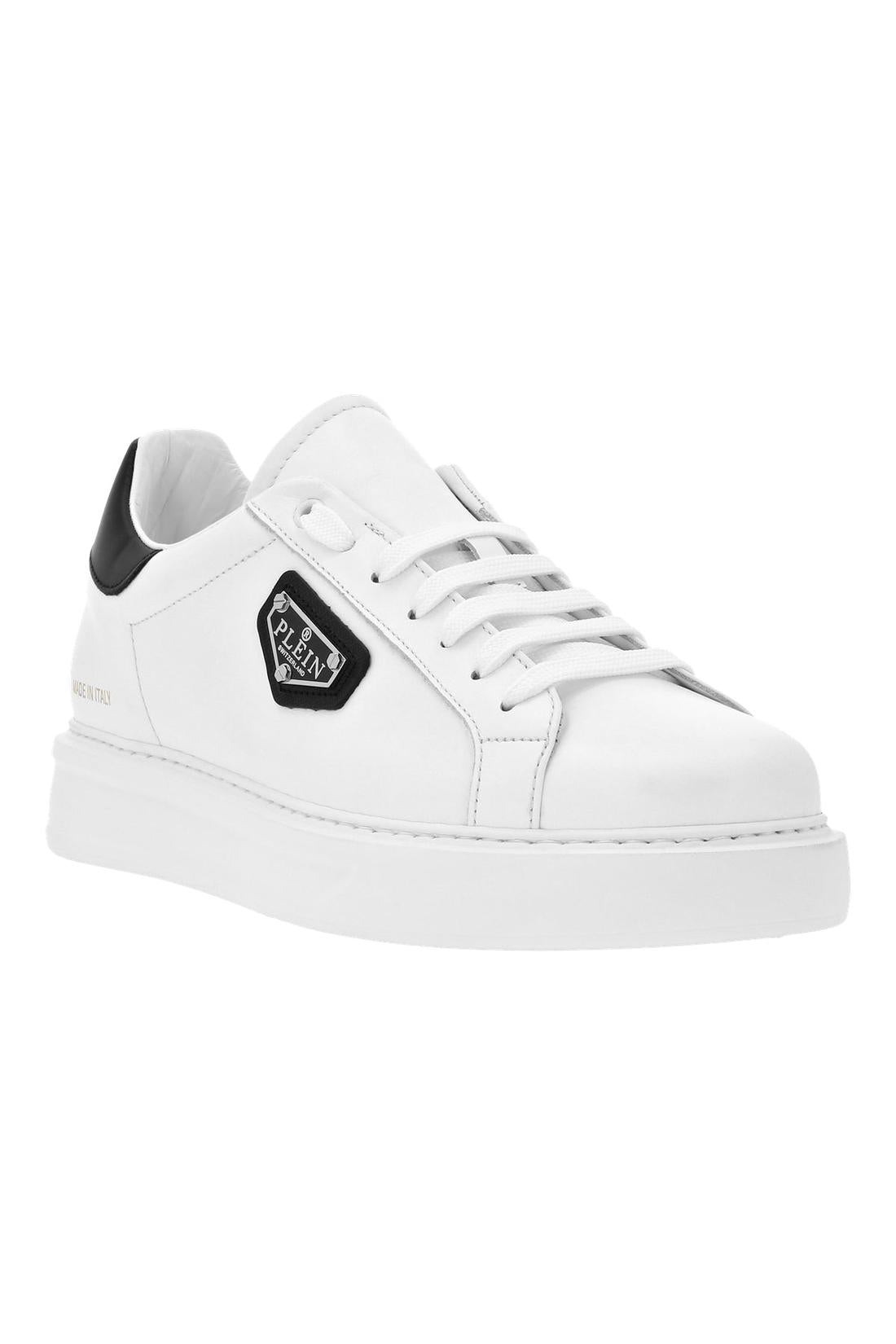 Low-Top Sneakers Titan Plein