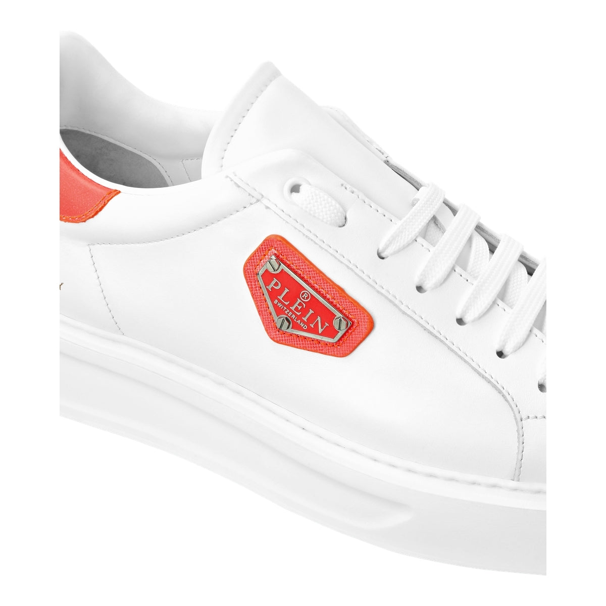Low-Top Sneakers Titan Plein