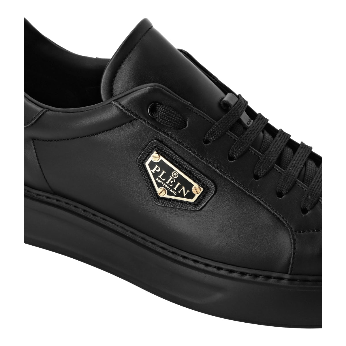 Low-Top Sneakers Titan Plein