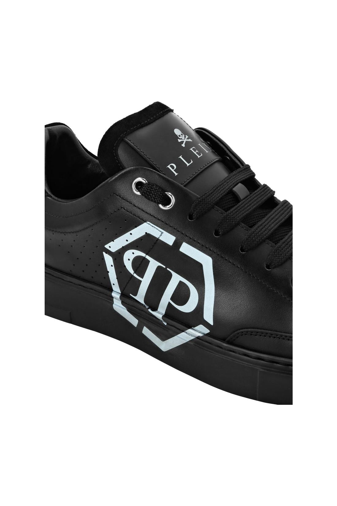 Low-Top Sneakers Carson Hexagon