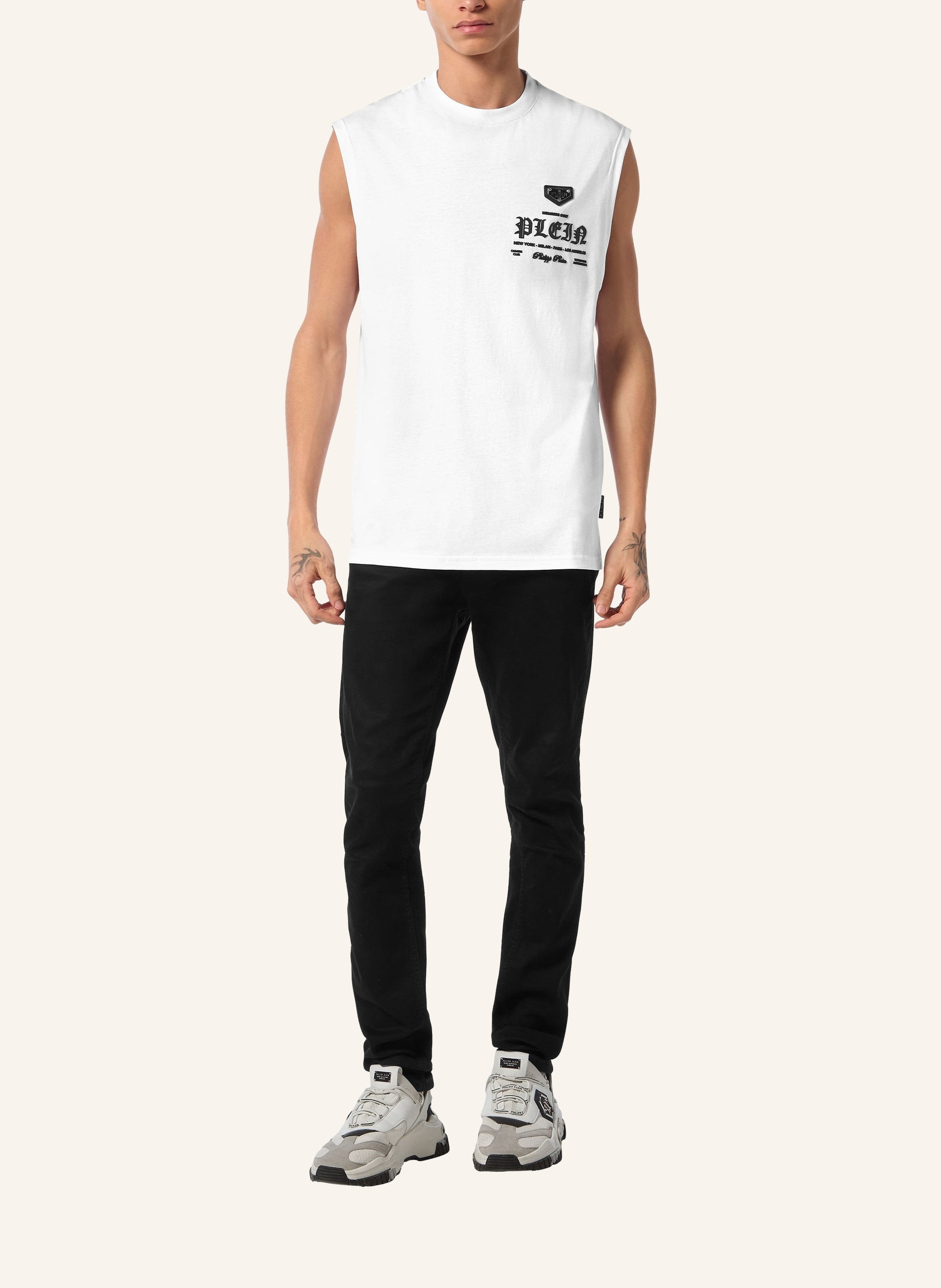 Sleeveless Round Neck T-Shirt