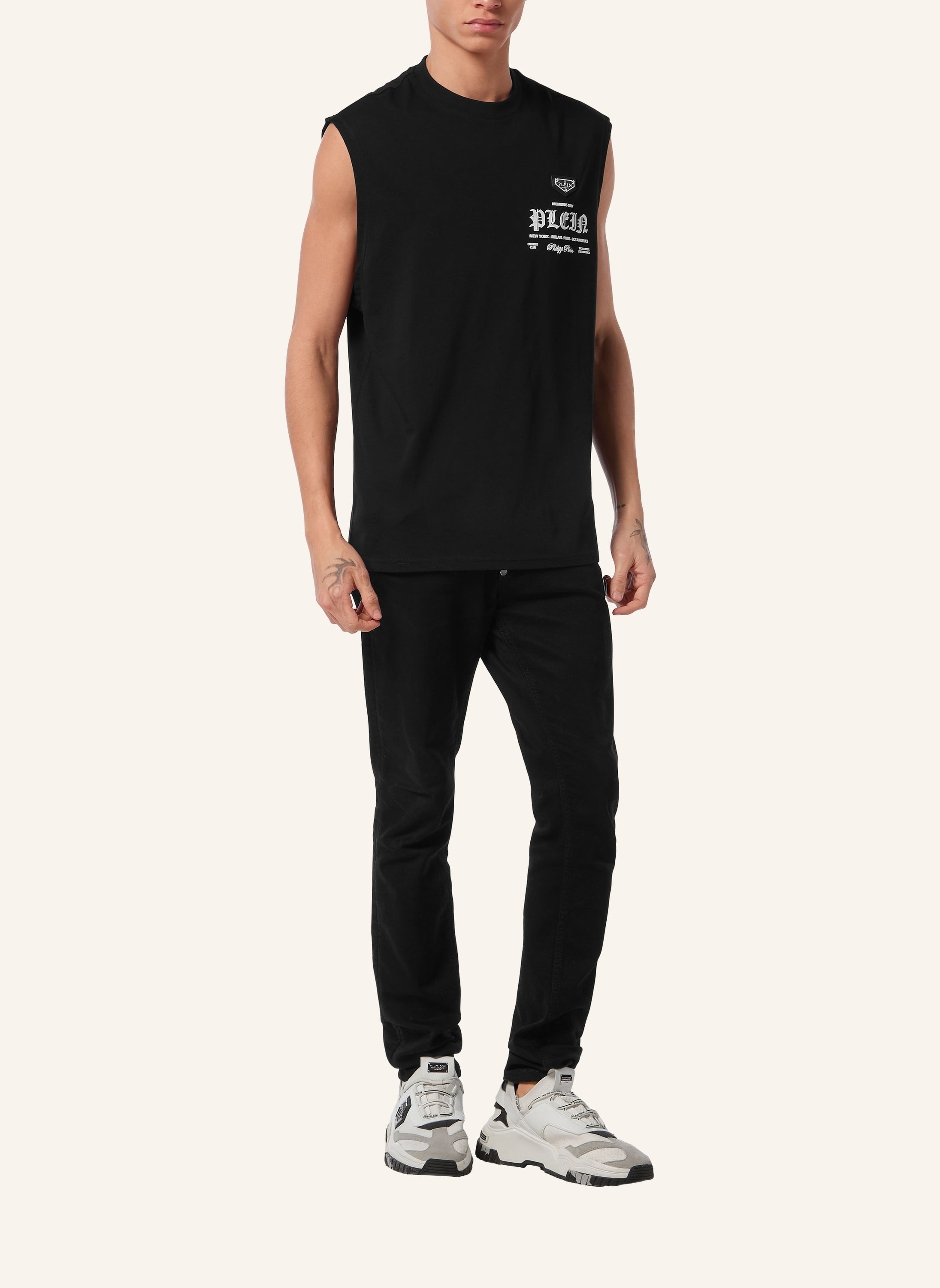 Sleeveless Round Neck T-Shirt