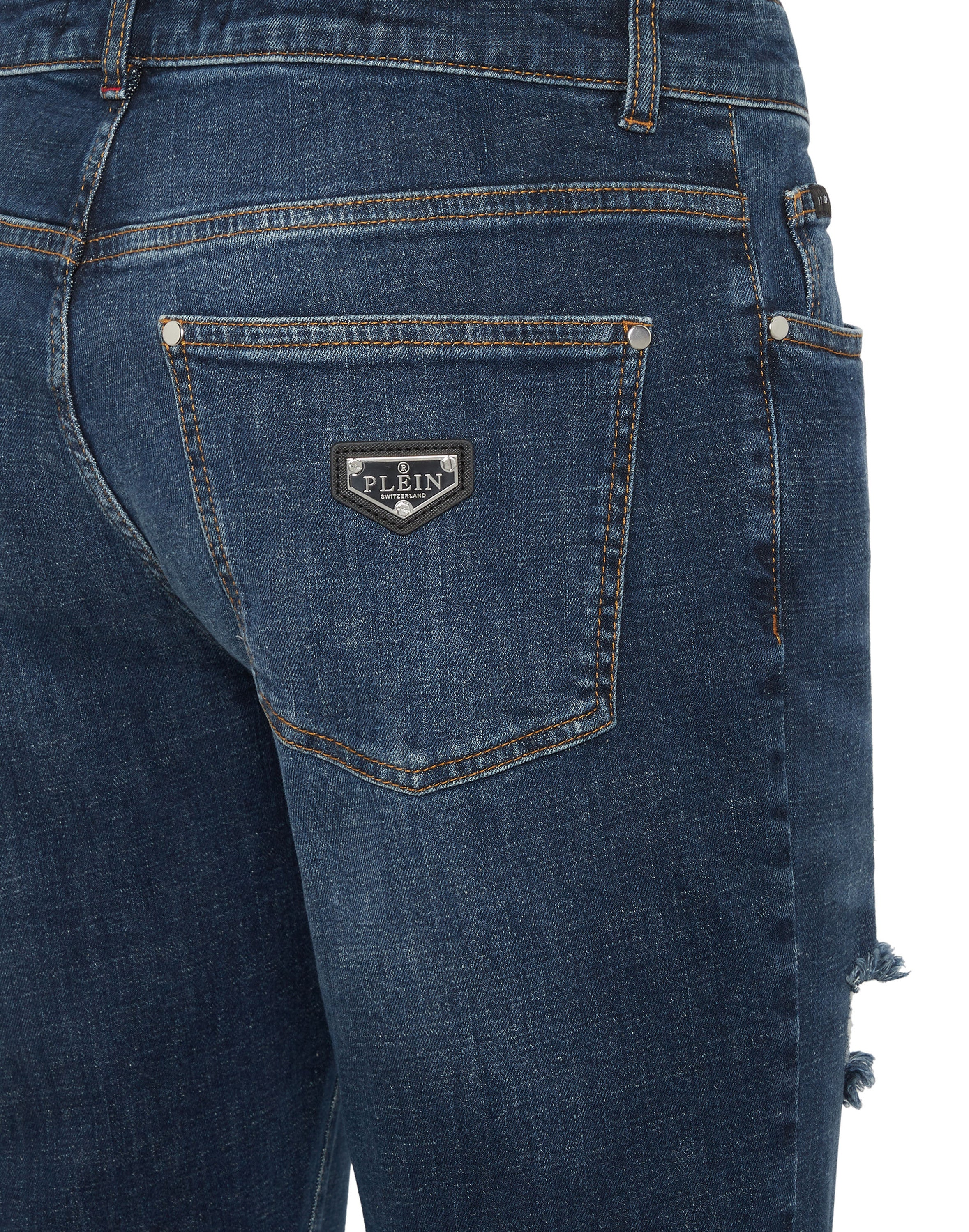 Destroyed Super Straight Cut Jeans