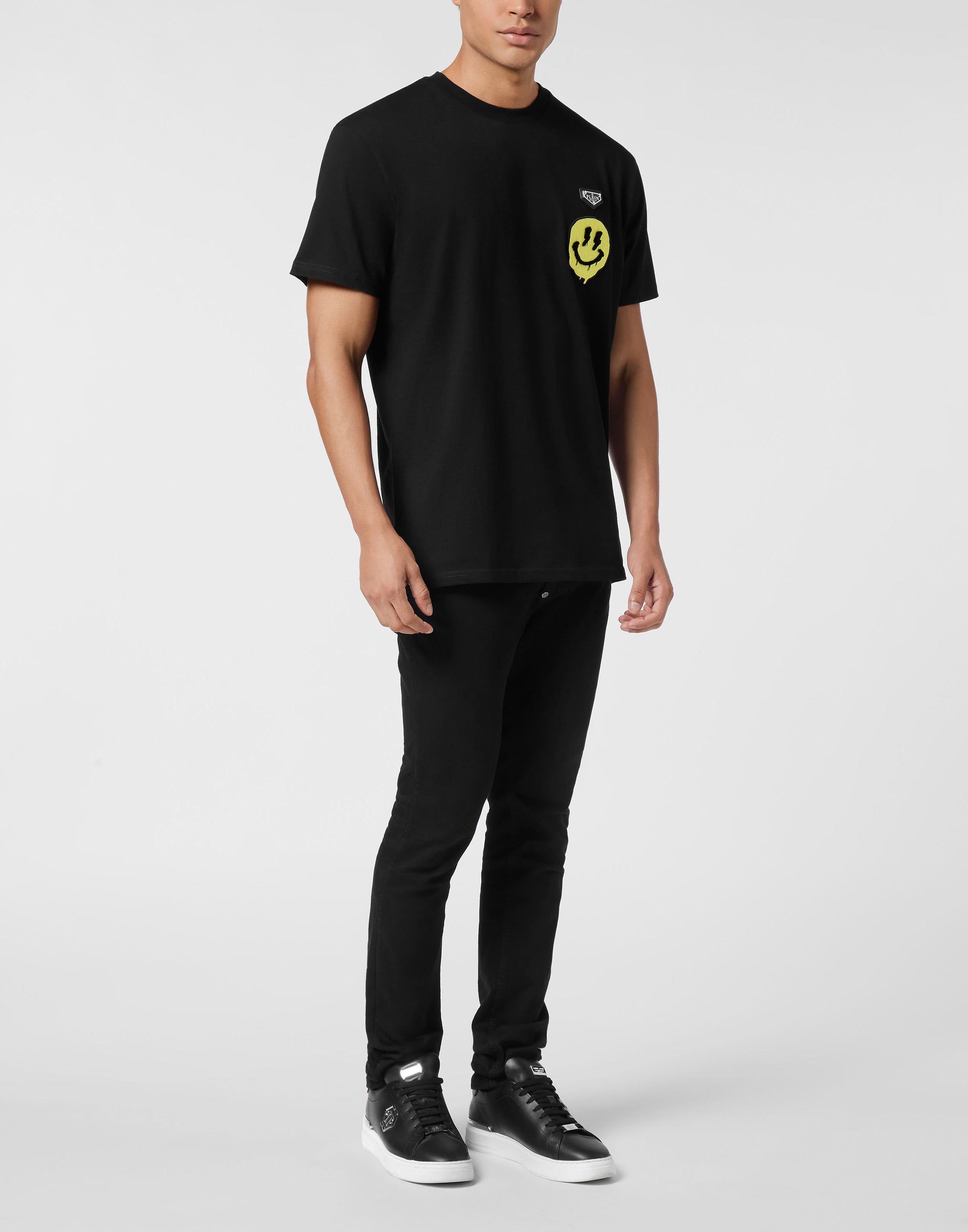 Round Neck T-Shirt Smile Patch
