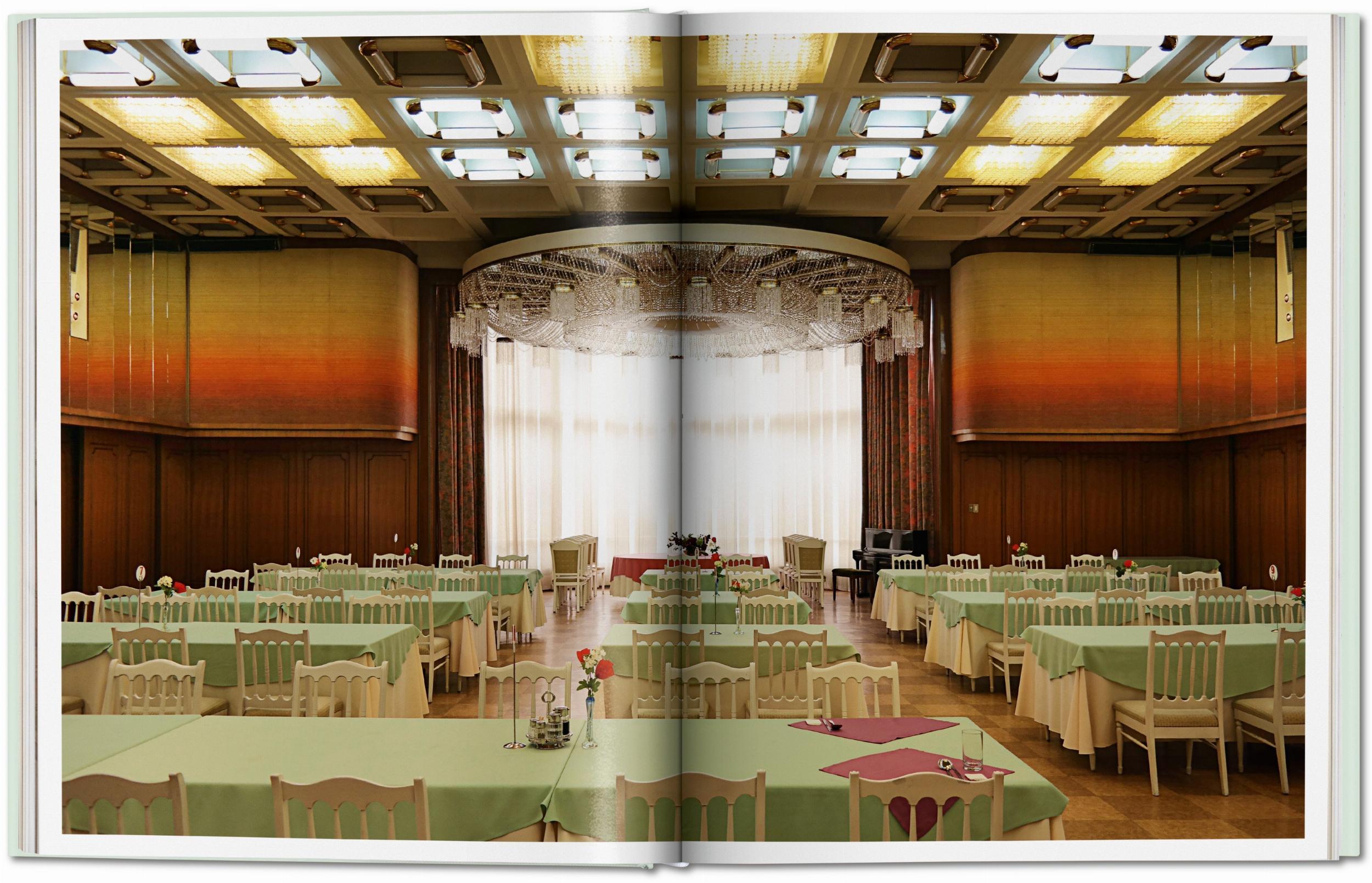 Taschen-Inside North Korea (German, French, English)-Architektur & Design-Black-Deal-Outlet-by-ARCHIVIST