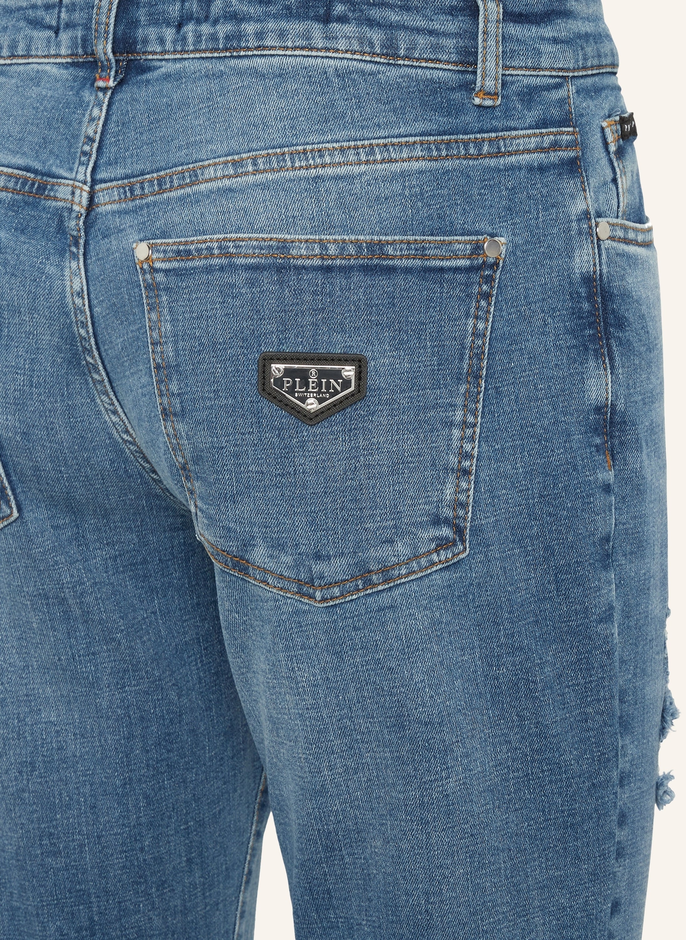 Destroyed Slim Fit Jeans