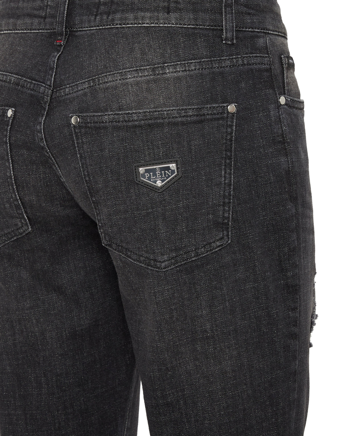 Destroyed Slim Fit Jeans
