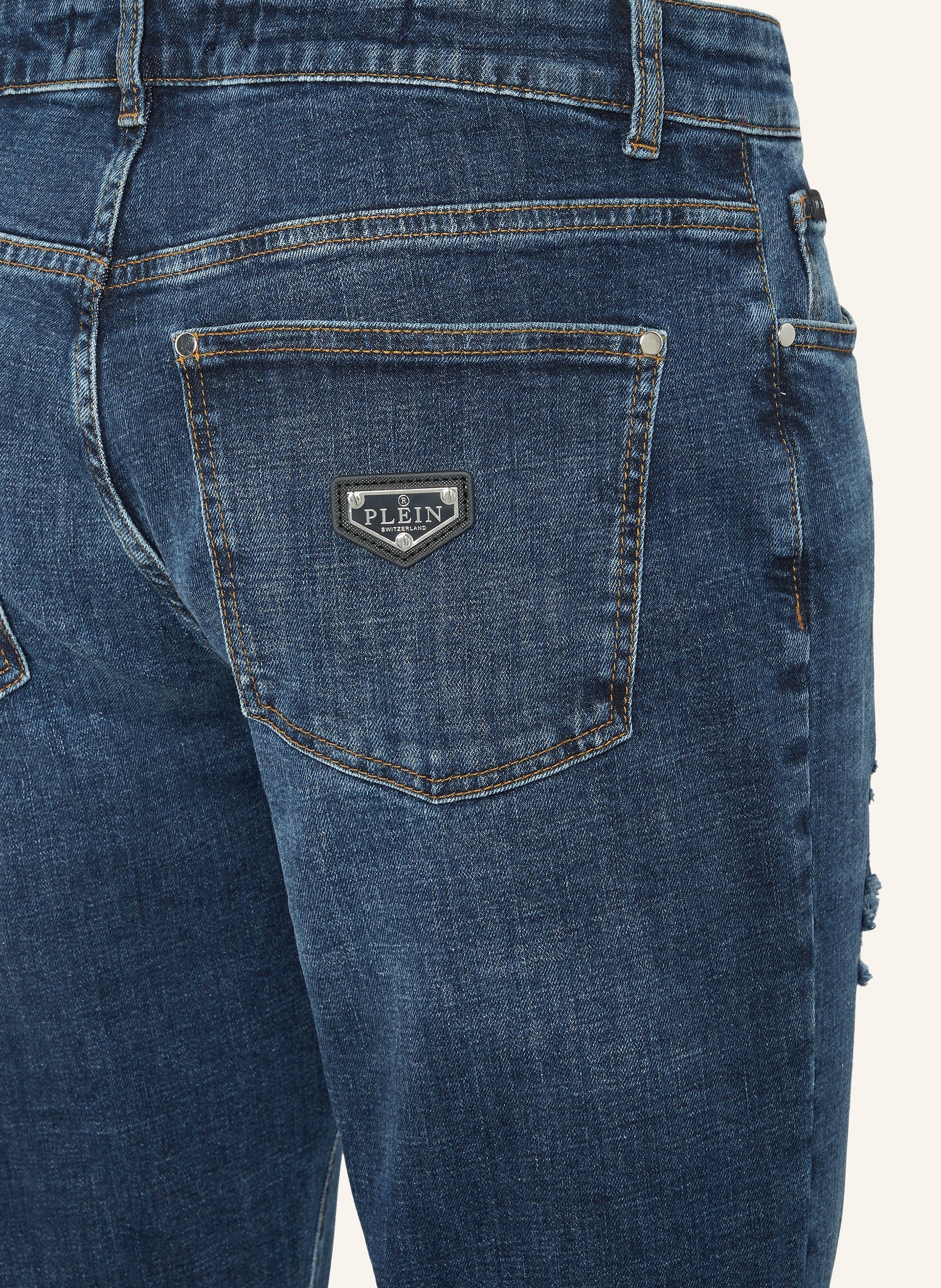 Destroyed Slim Fit Jeans