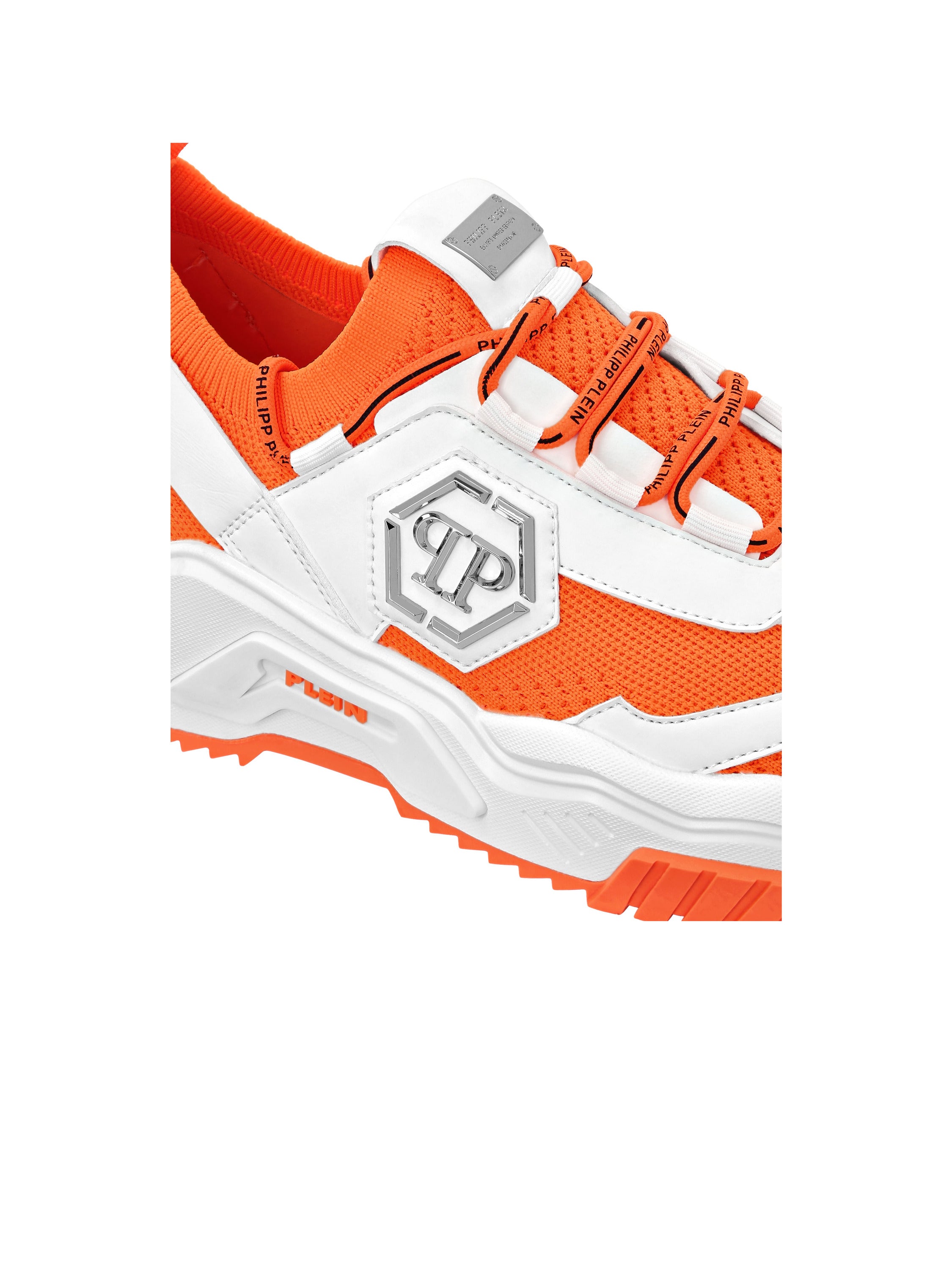 Low-Top Sneakers Predator