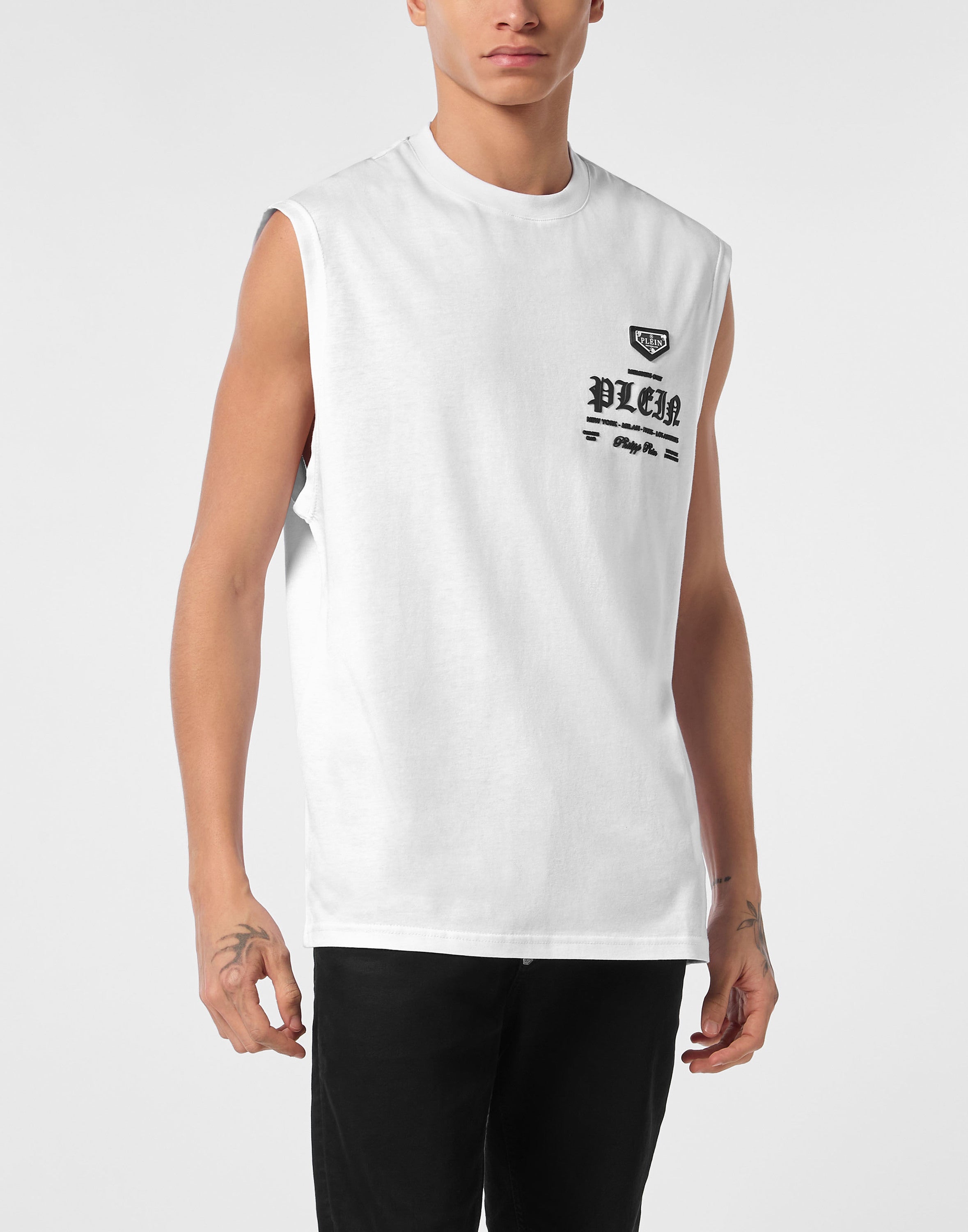 Sleeveless Round Neck T-Shirt