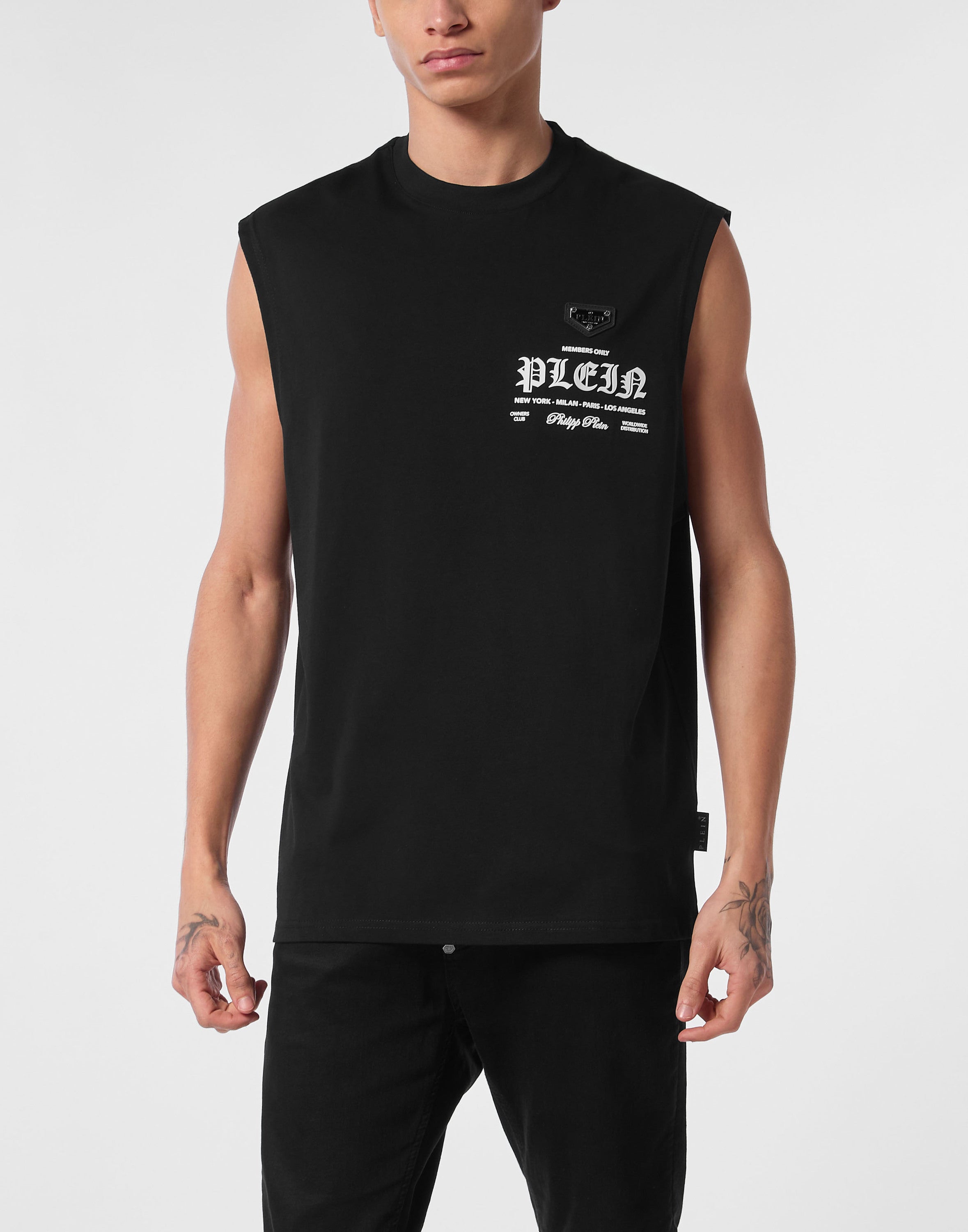 Sleeveless Round Neck T-Shirt