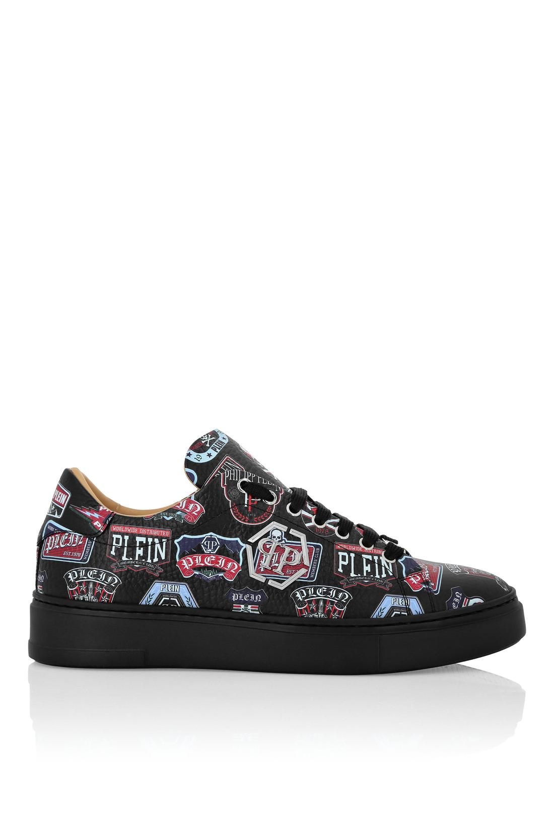 Low-Top Sneakers Carson Patches