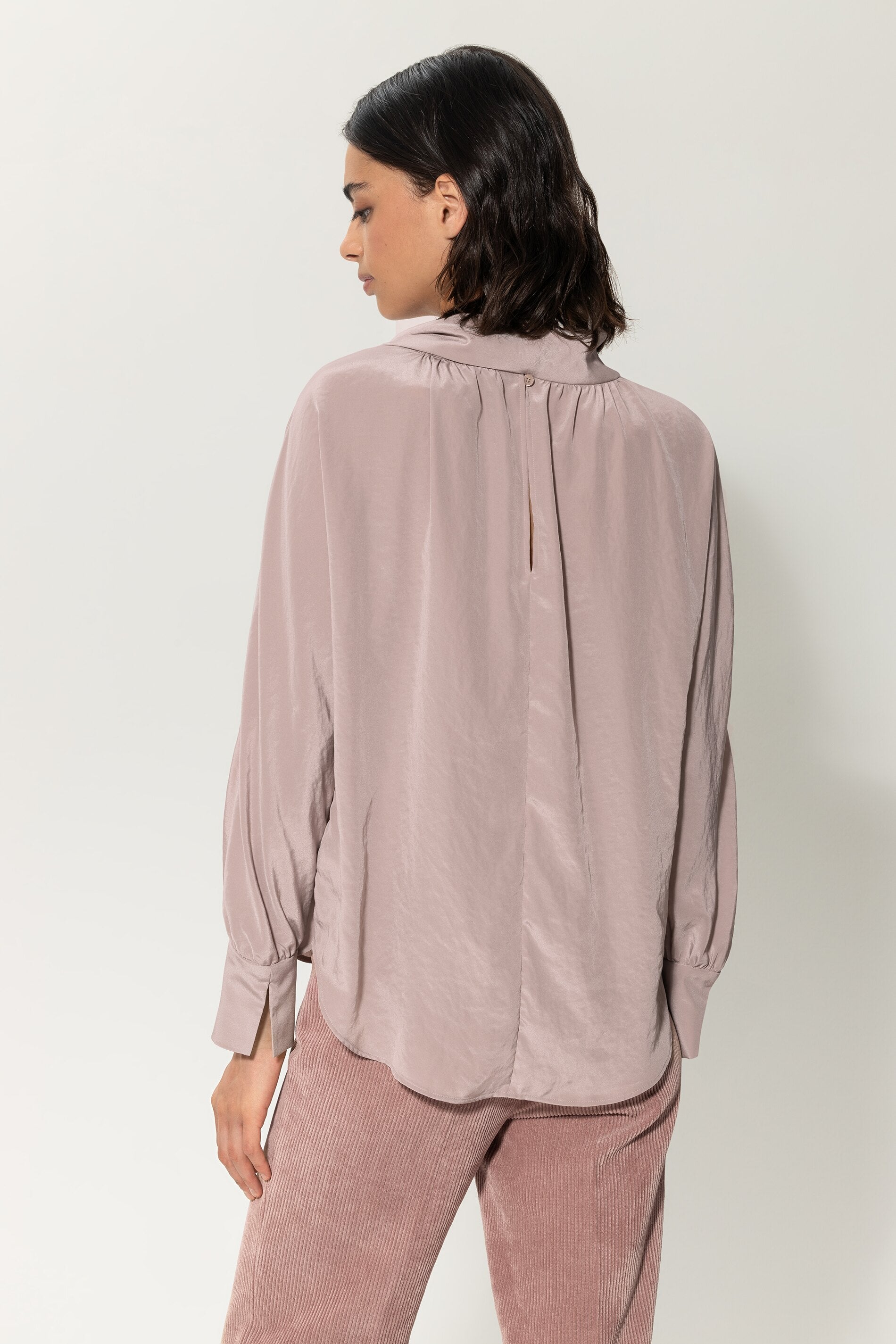 Bluse mit Schluppe