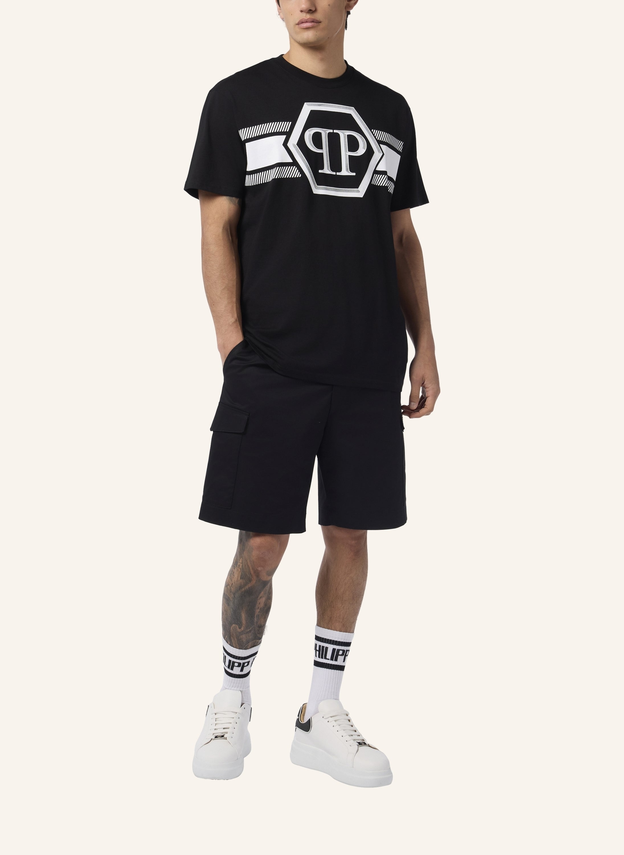 Round Neck T-Shirt Hexagon Line