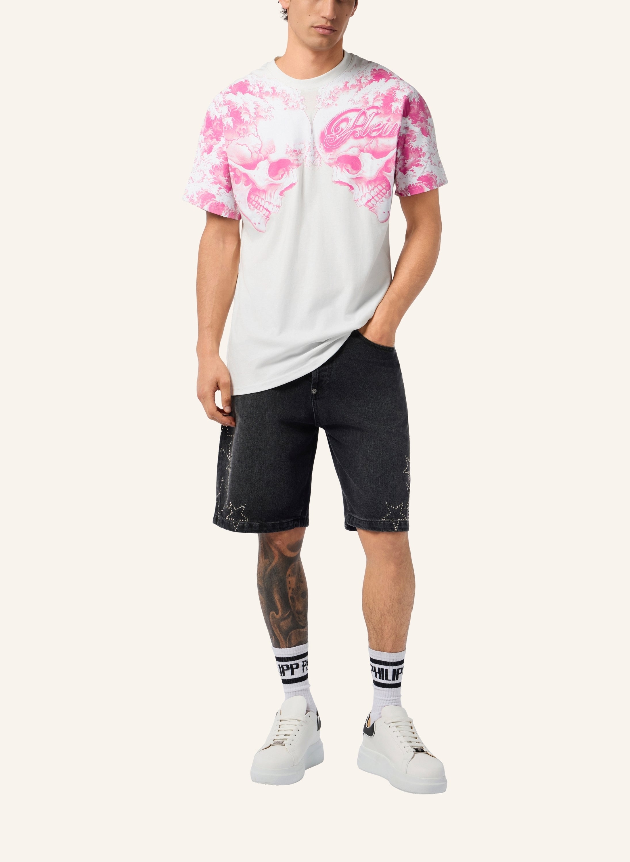 Round Neck T-Shirt Ceramic Skulls