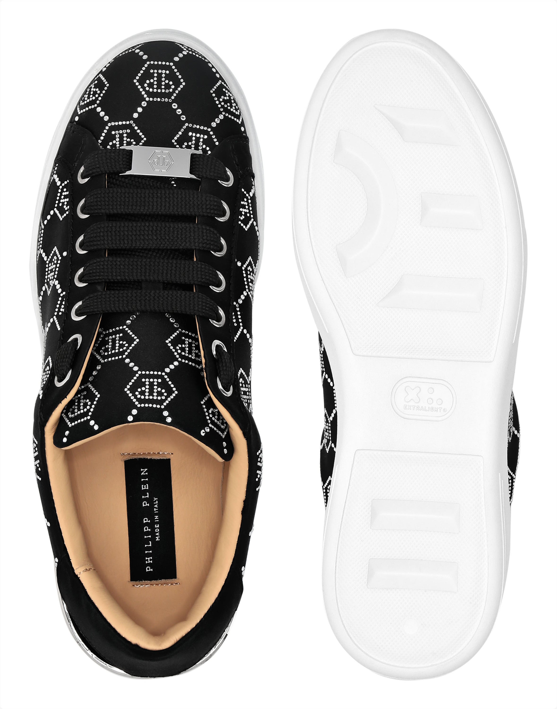 Low-Top Sneakers MONOGRAM
