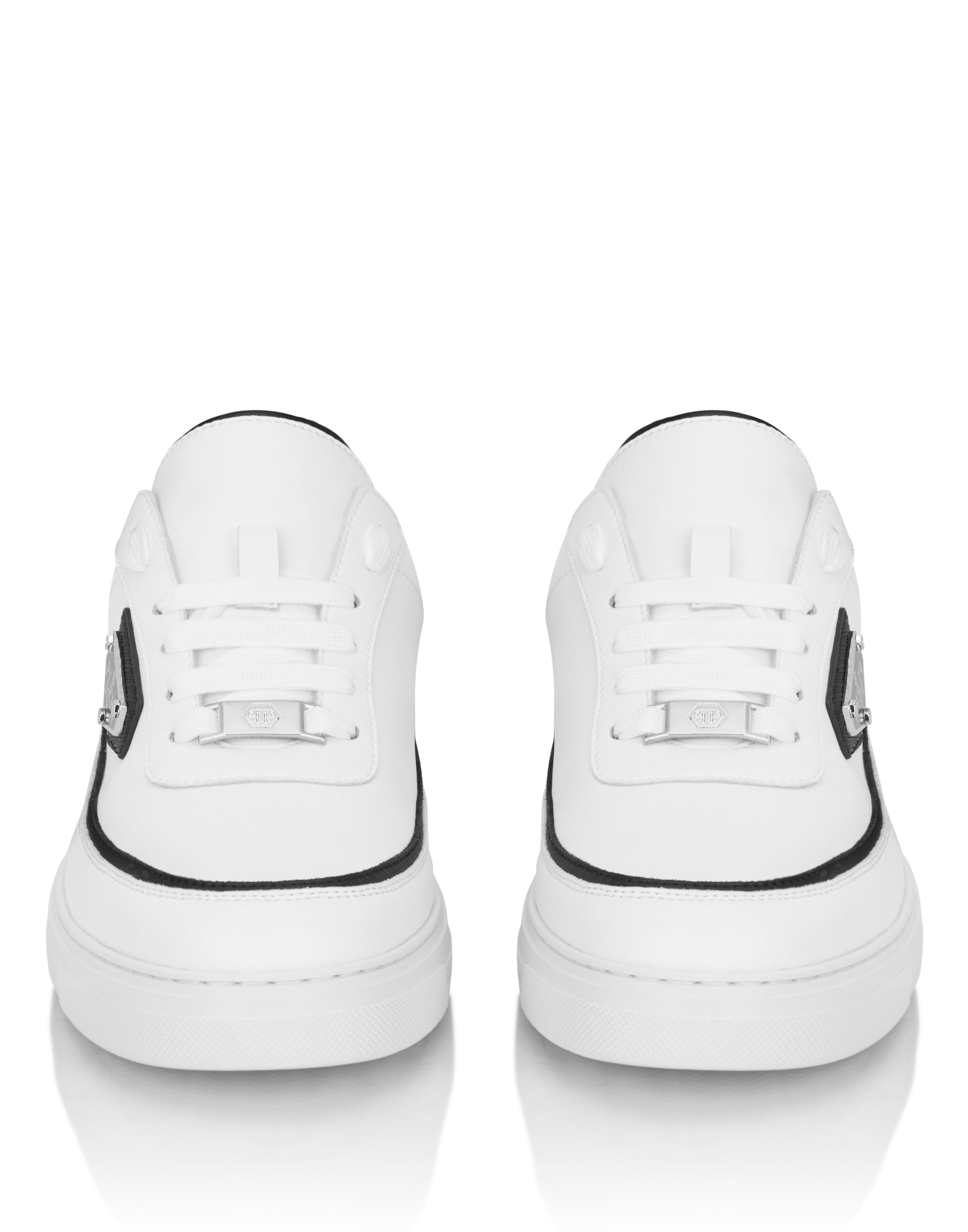 Low-Top Sneakers TRIANGLE