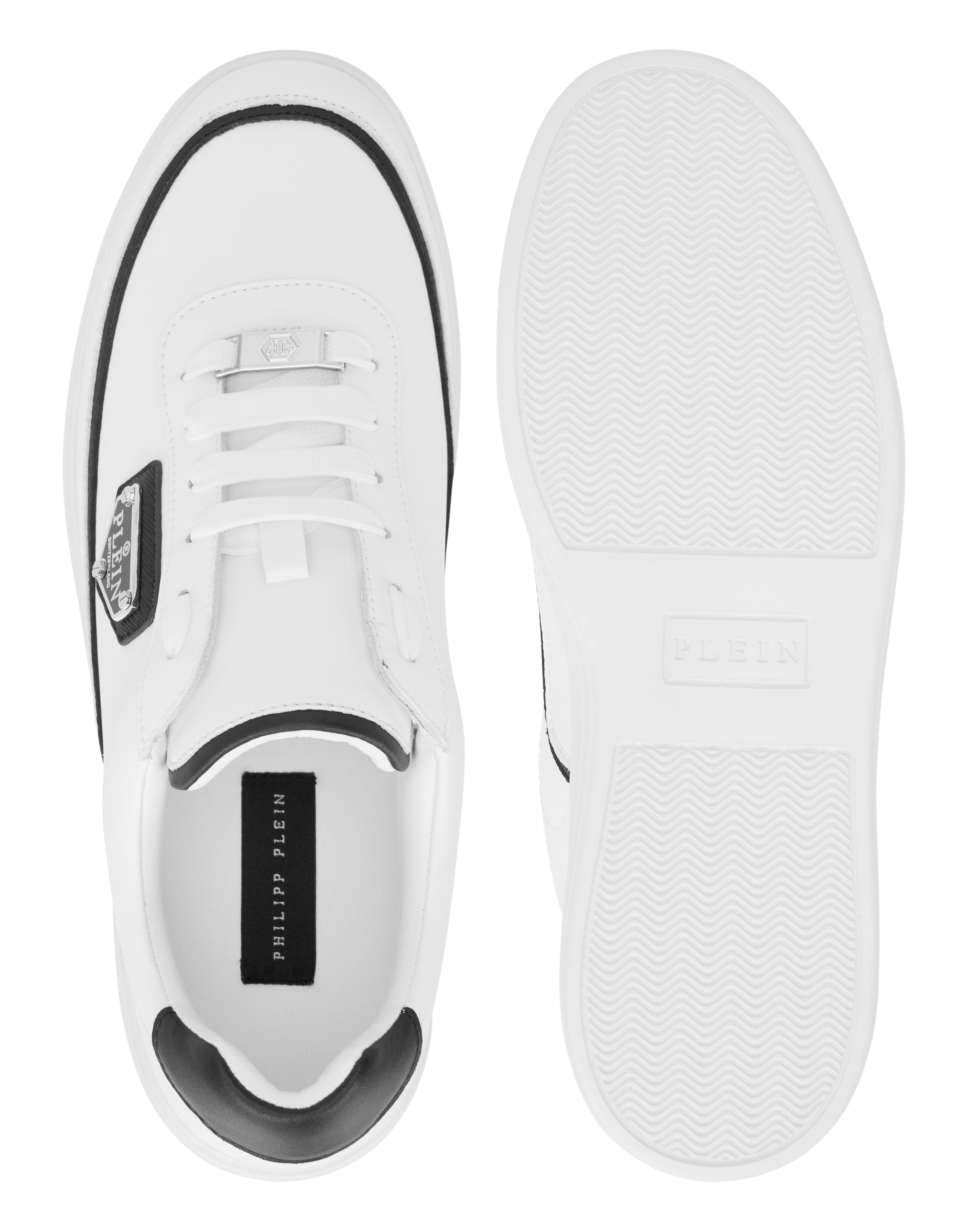 Low-Top Sneakers TRIANGLE