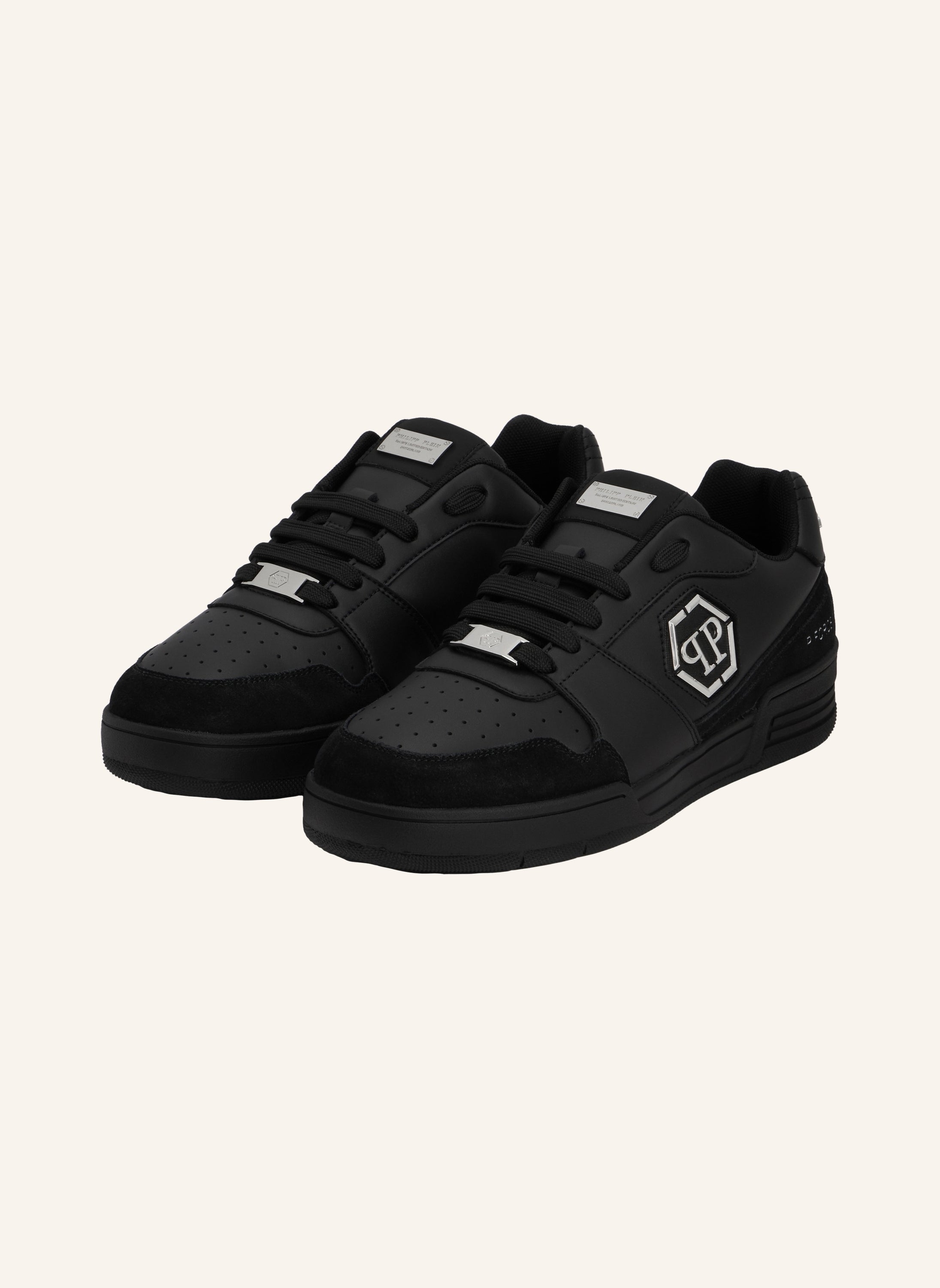 Low-Top Sneakers P-FORCE 78