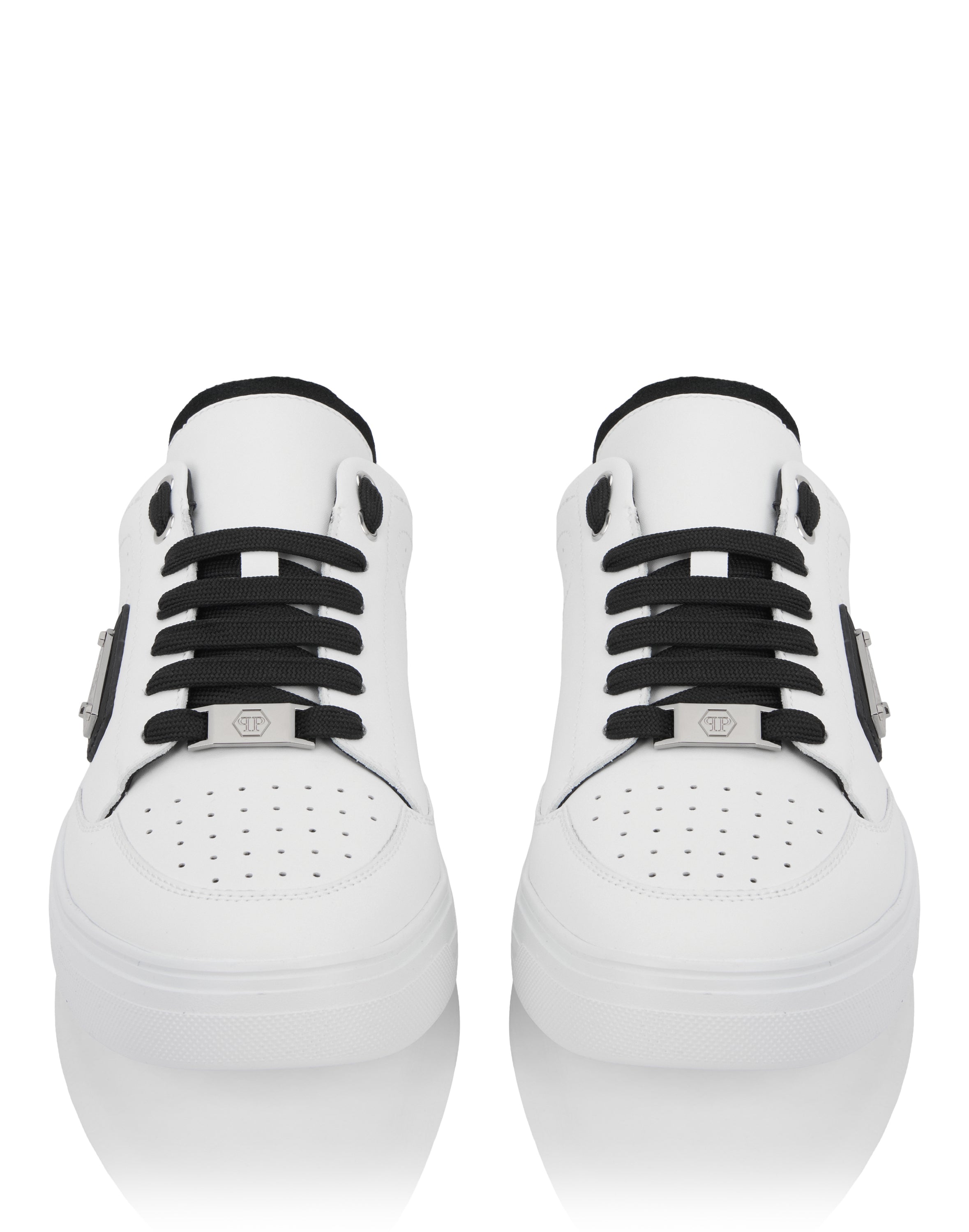Low-Top Sneakers Triangle