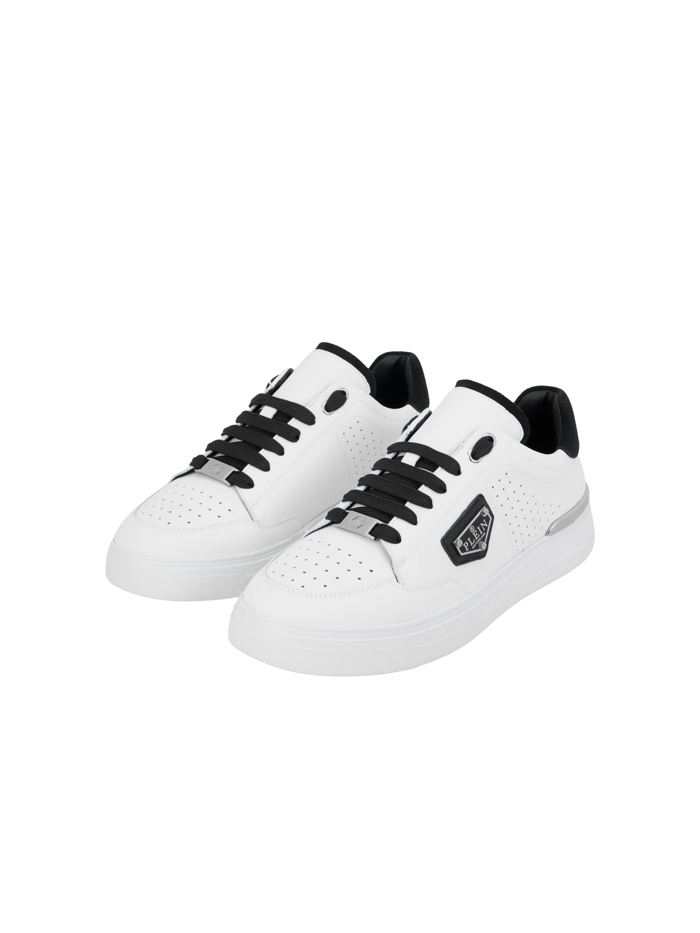 Low-Top Sneakers Triangle