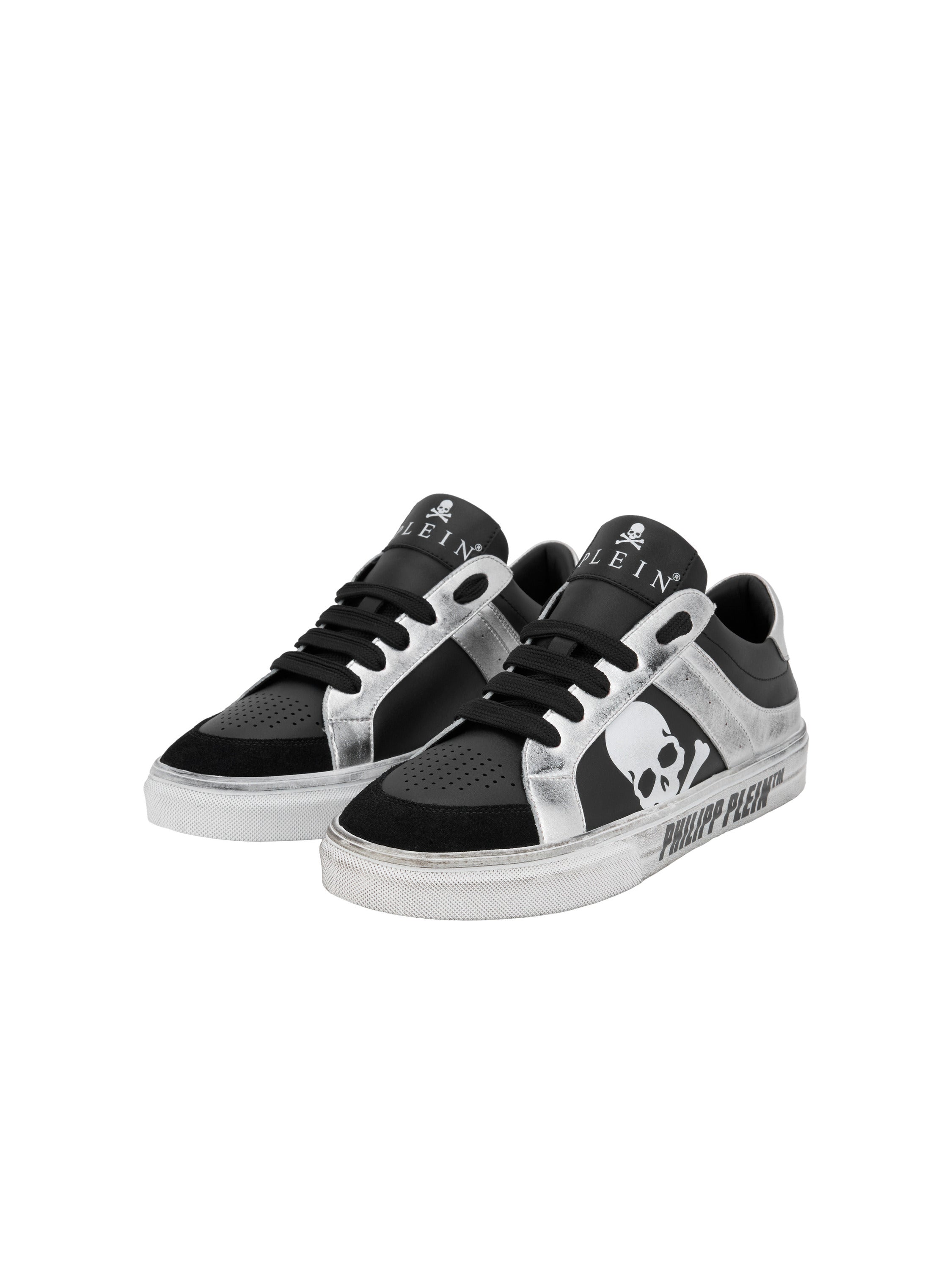 Low-Top Leather Sneakers Retrokickz TM