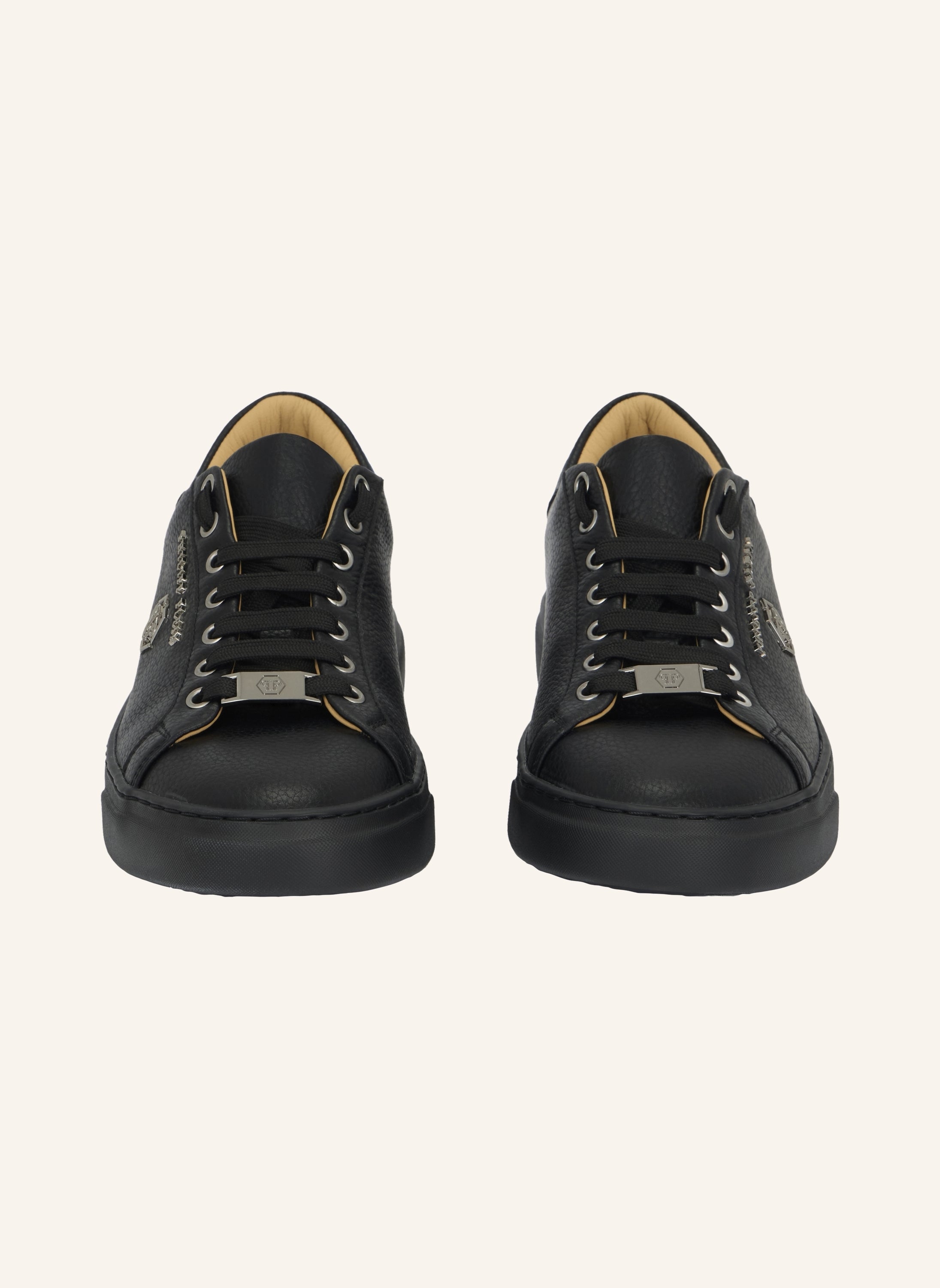 Leather Lo-Top Sneakers Hexagon