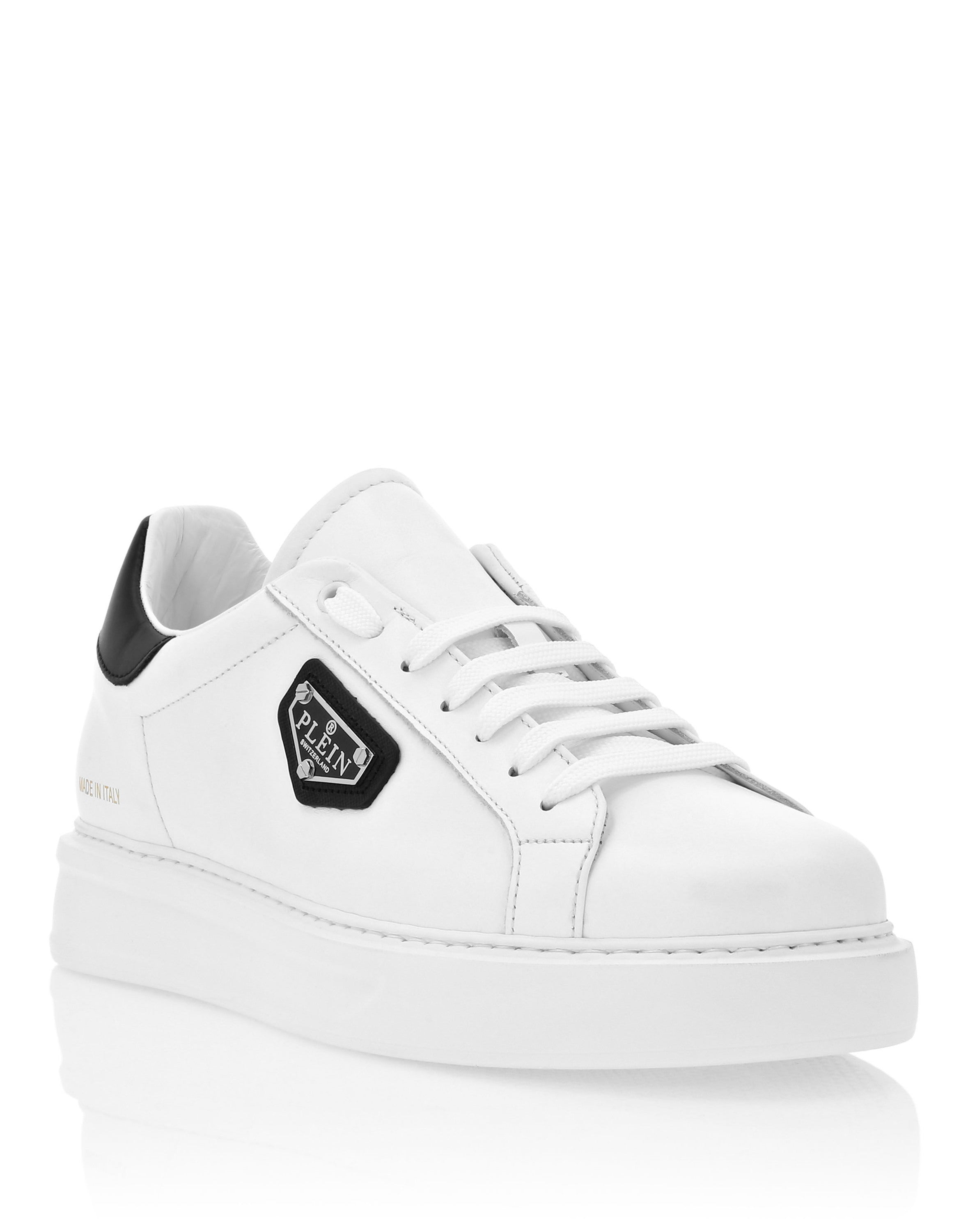 Low-Top Sneakers Titan Plein